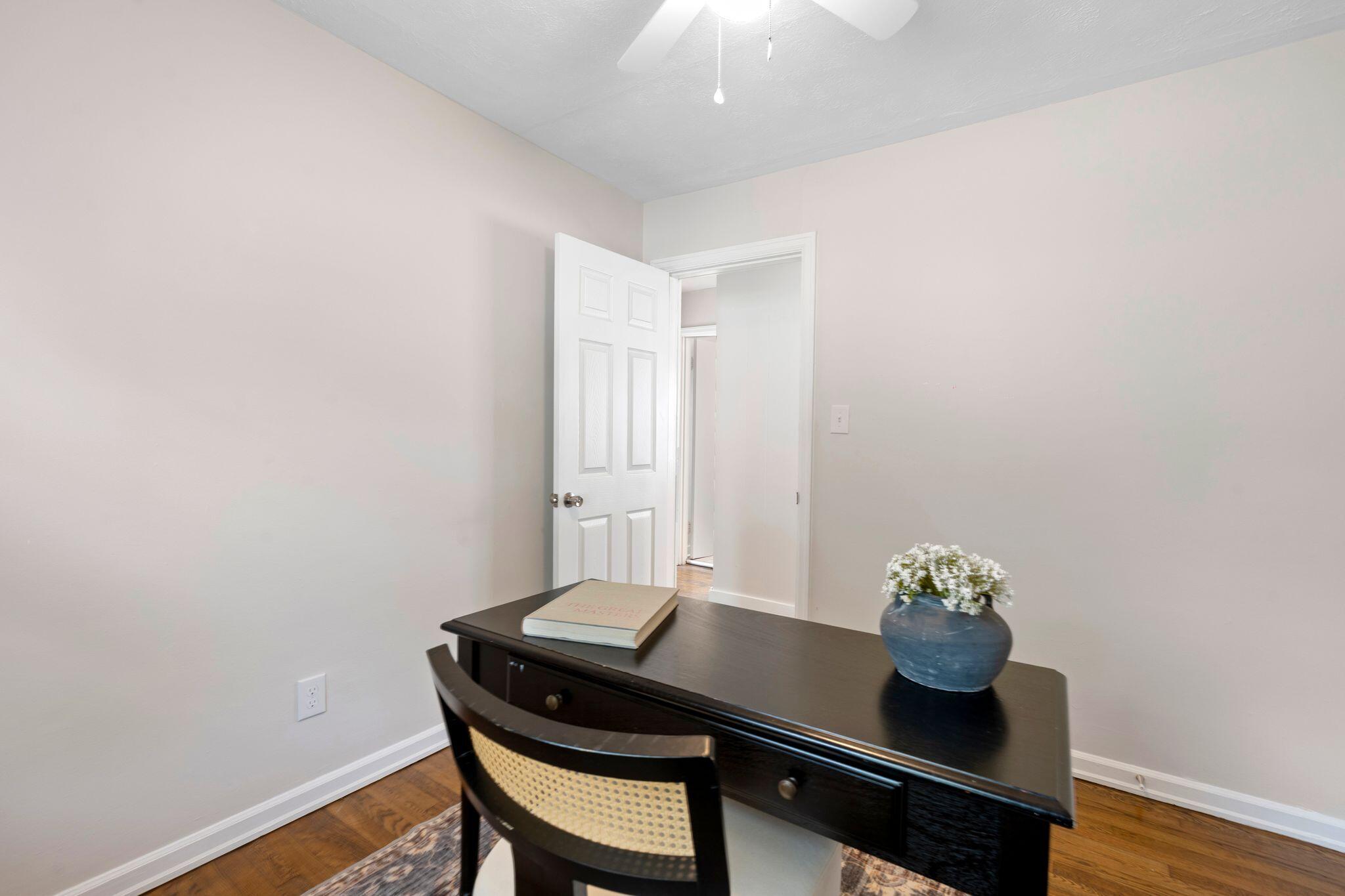 277 Hillsboro Avenue