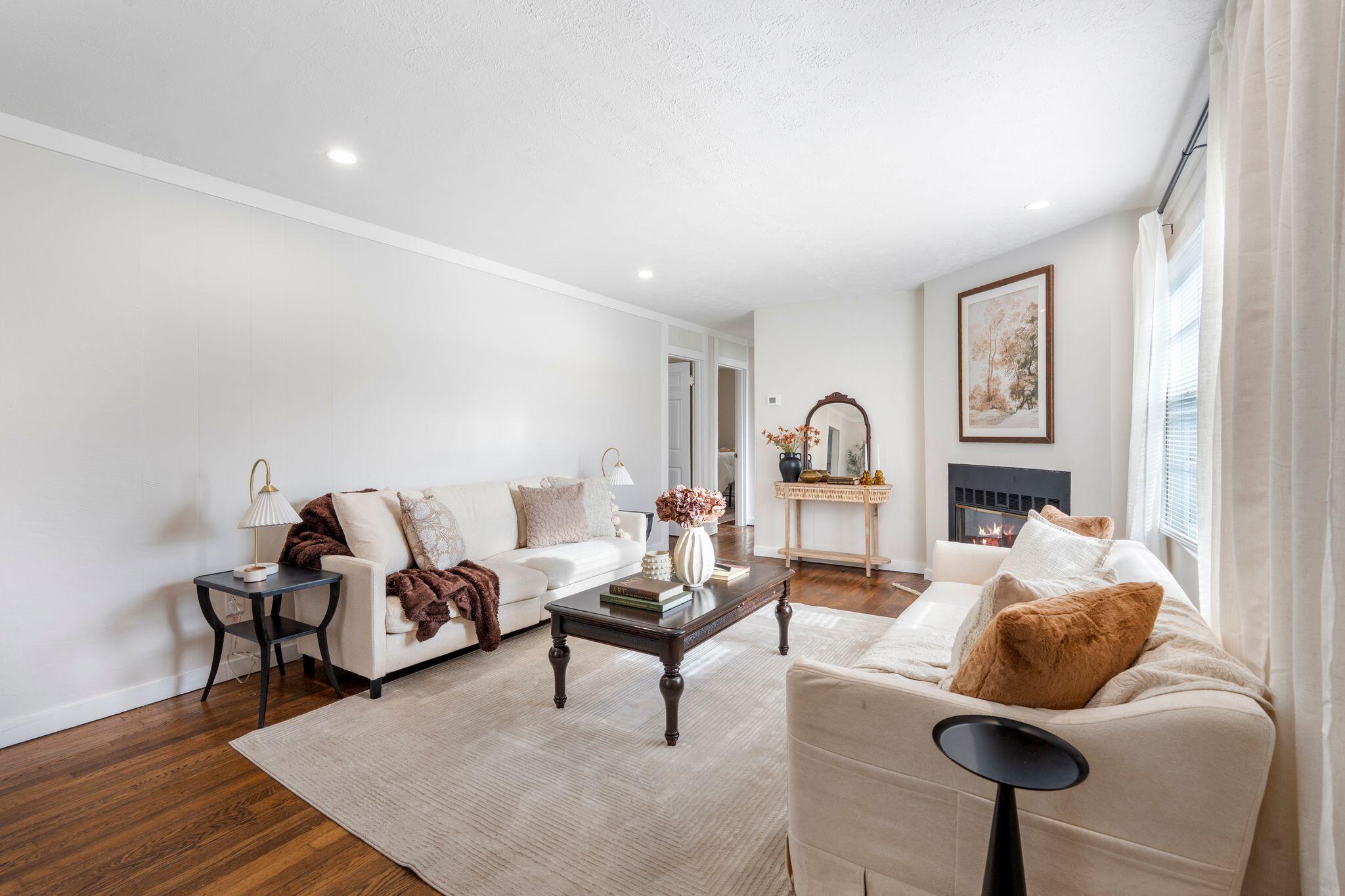 277 Hillsboro Avenue