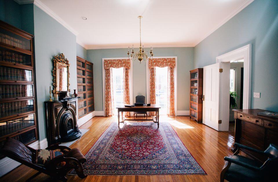 212 Washington Street