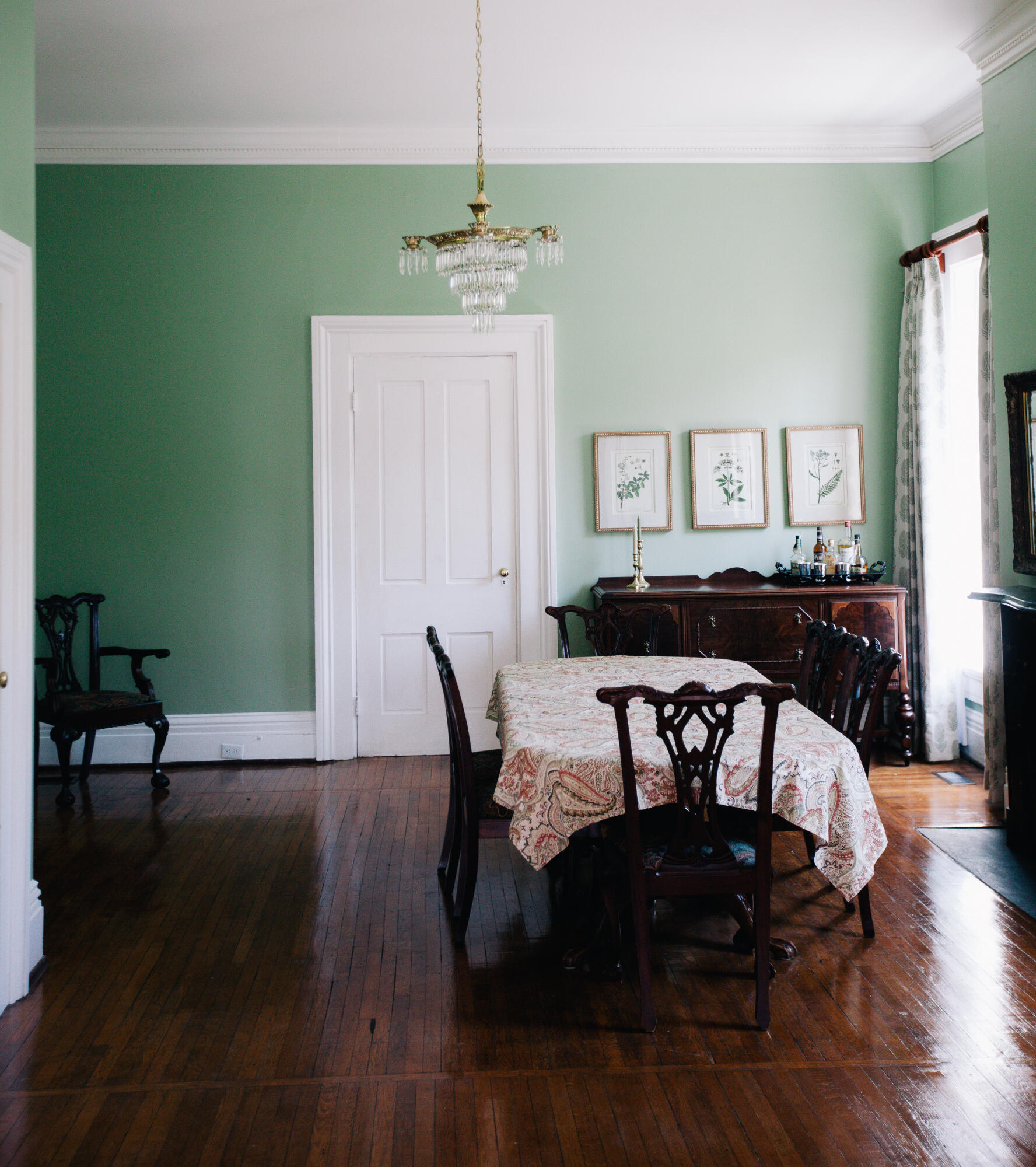 212 Washington Street