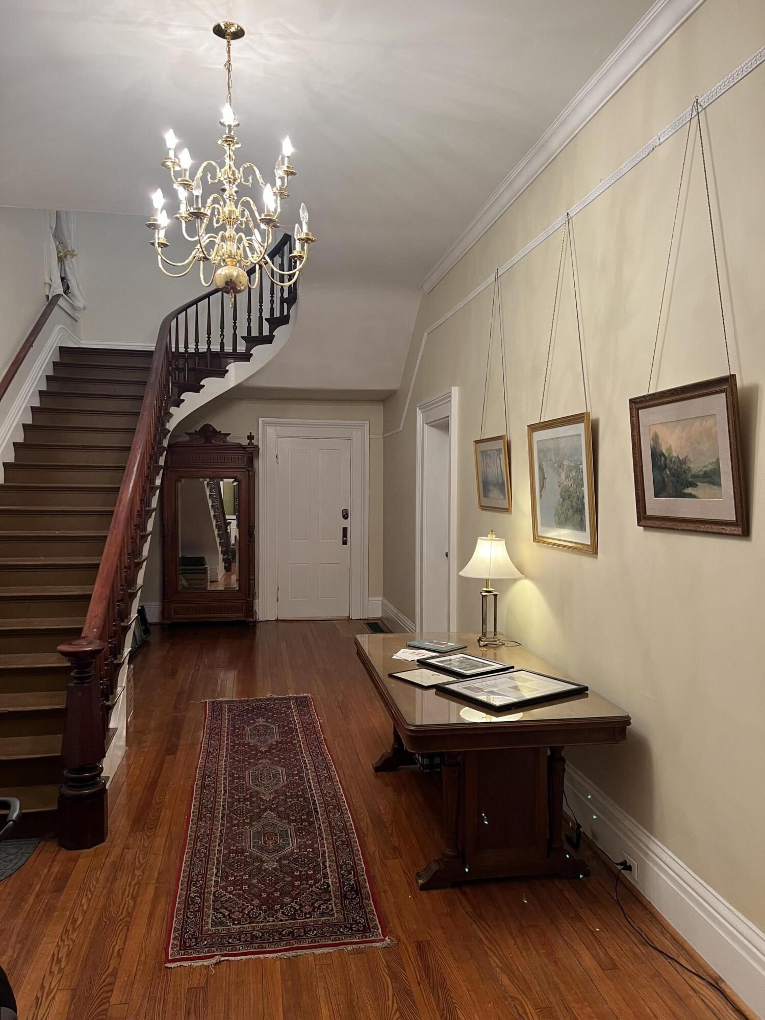 212 Washington Street