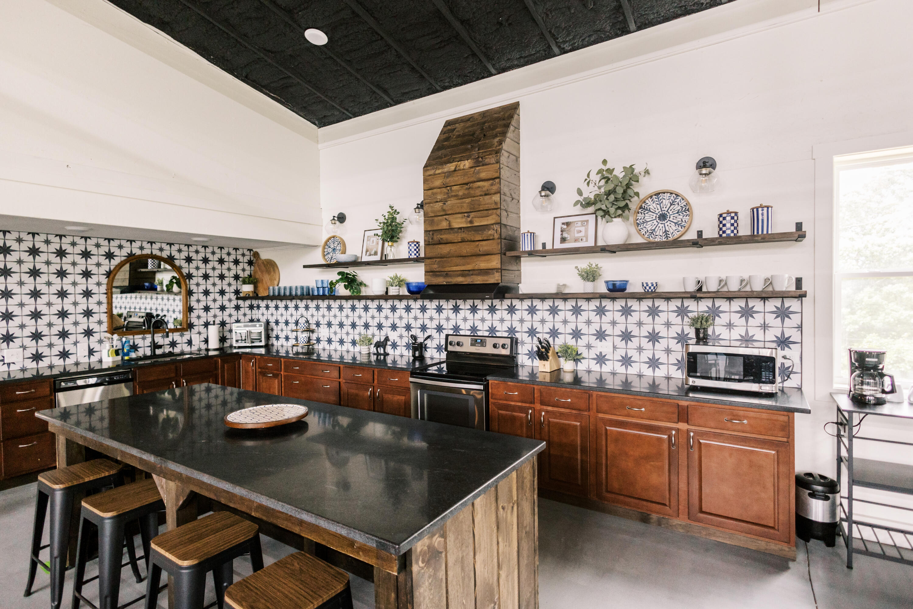 395 Baker Williams Road