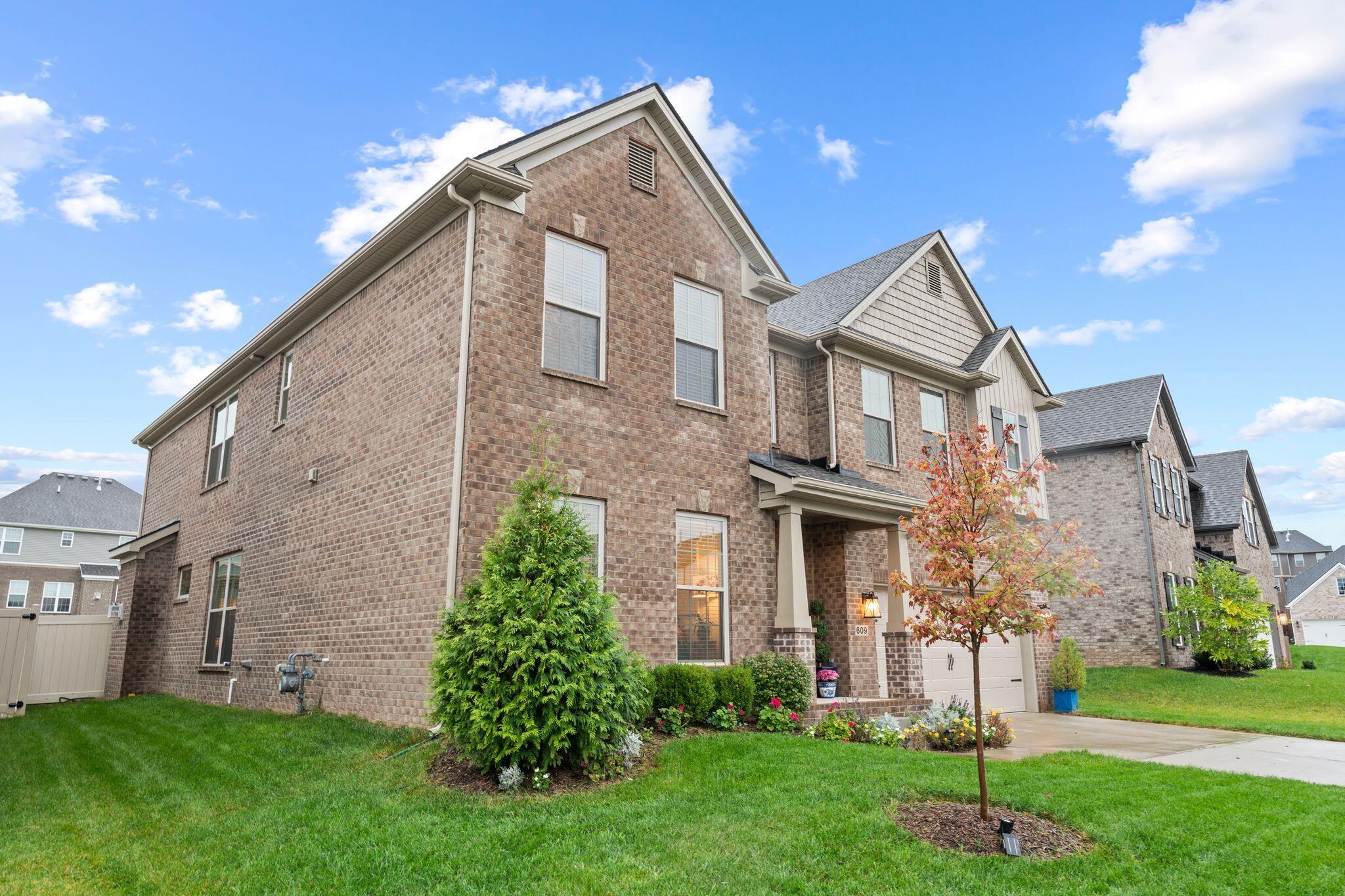 609 Sunny Landing Trail