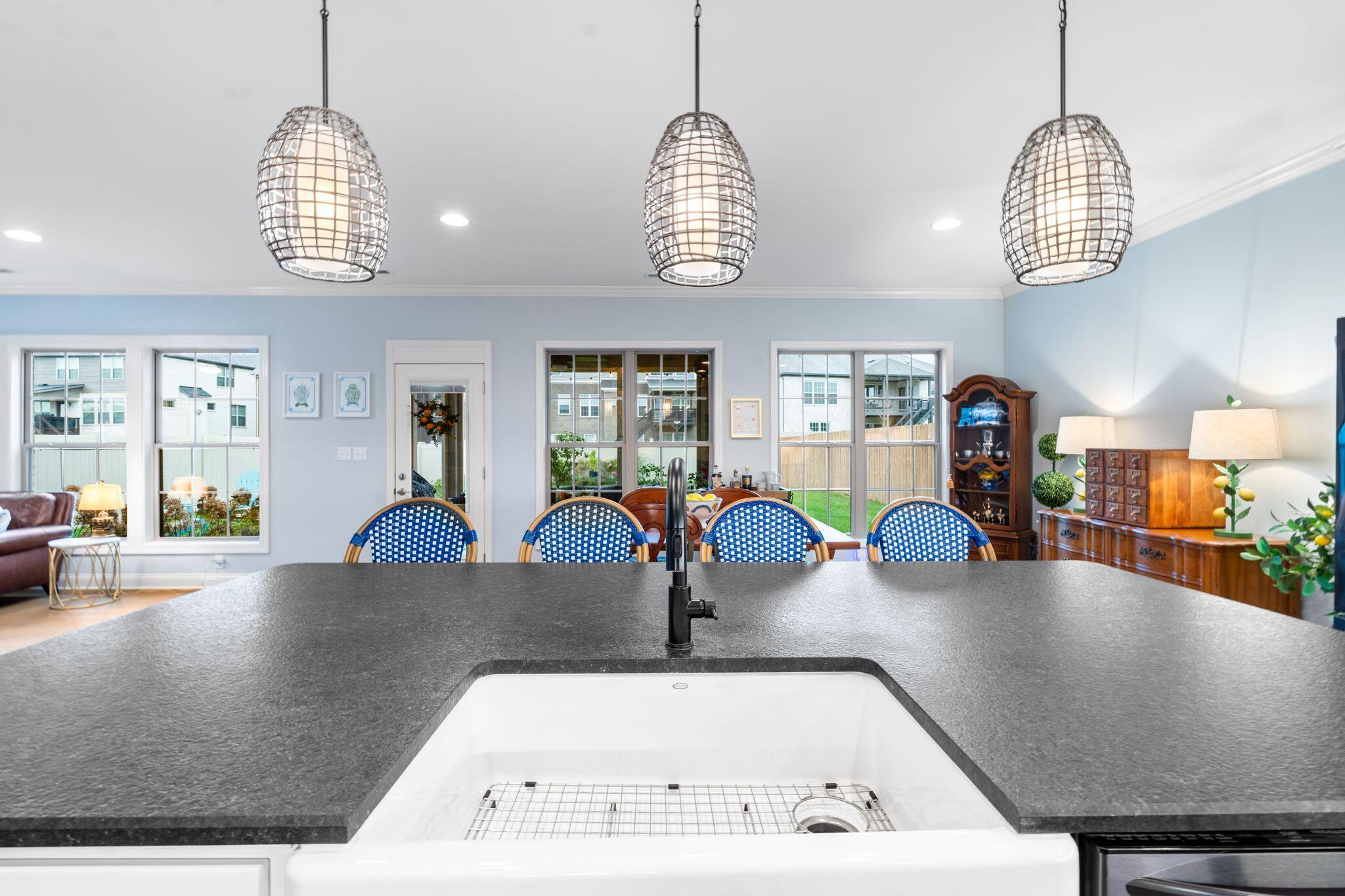 609 Sunny Landing Trail