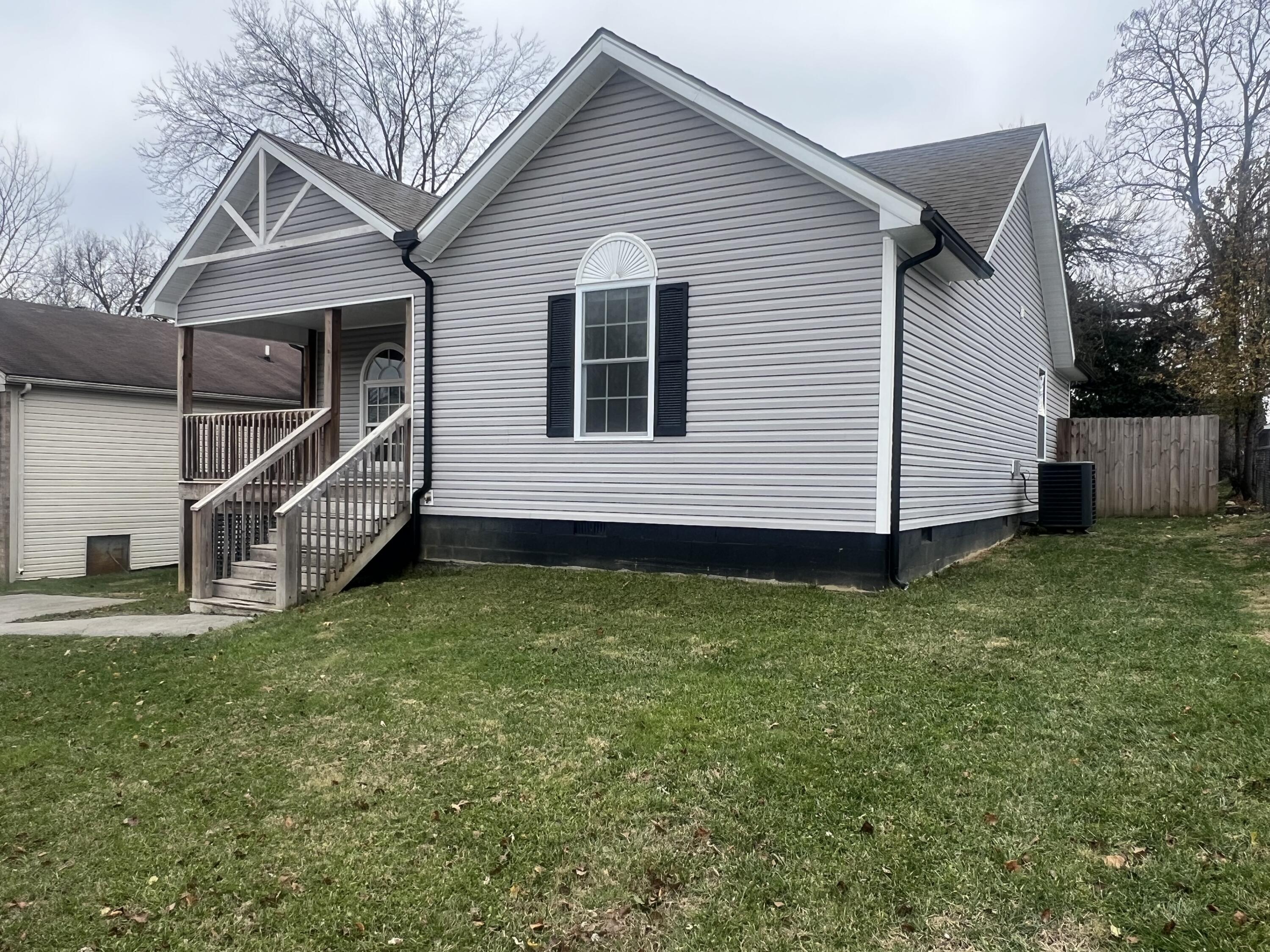 707 Fairview Avenue