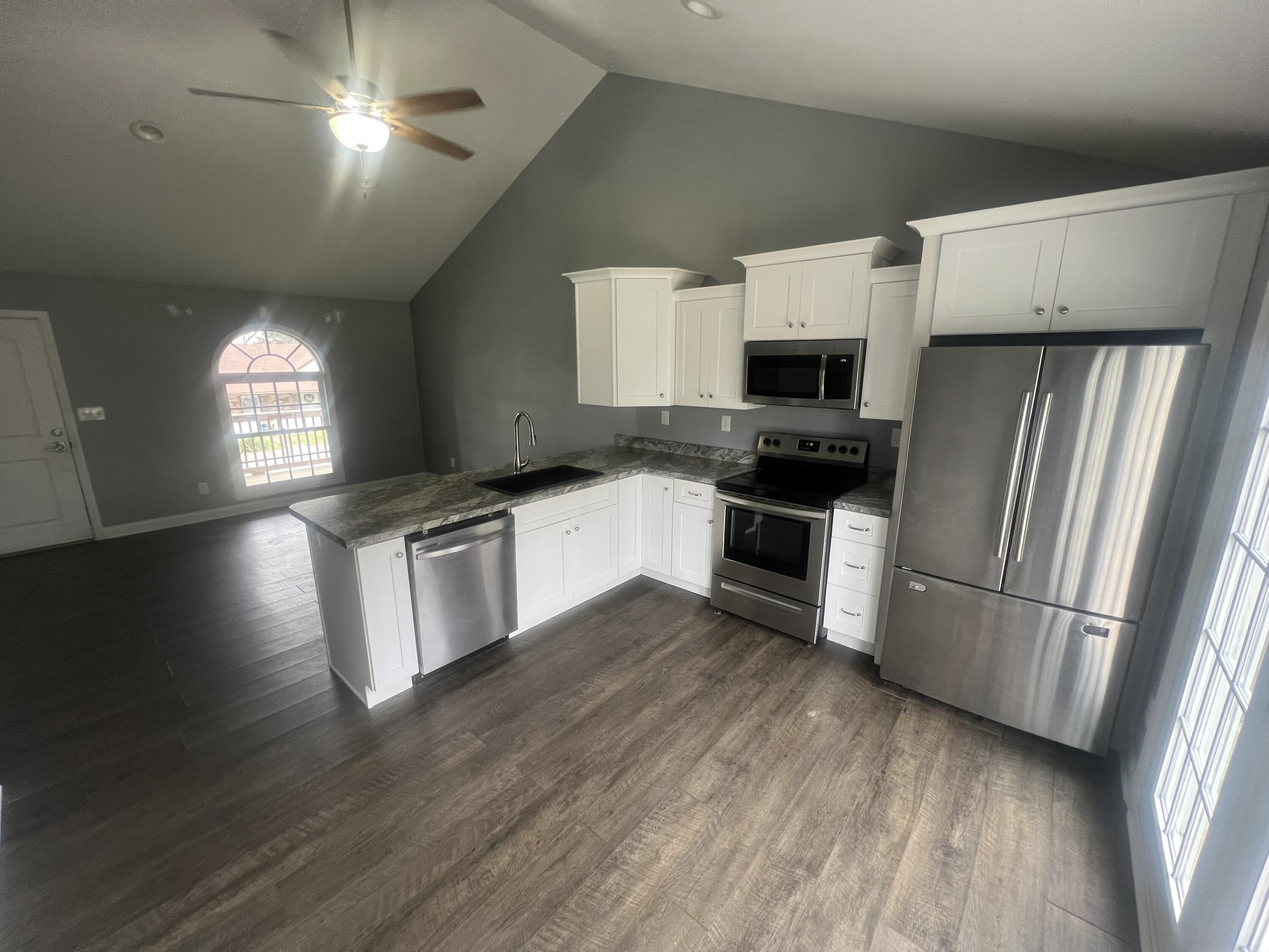 707 Fairview Avenue