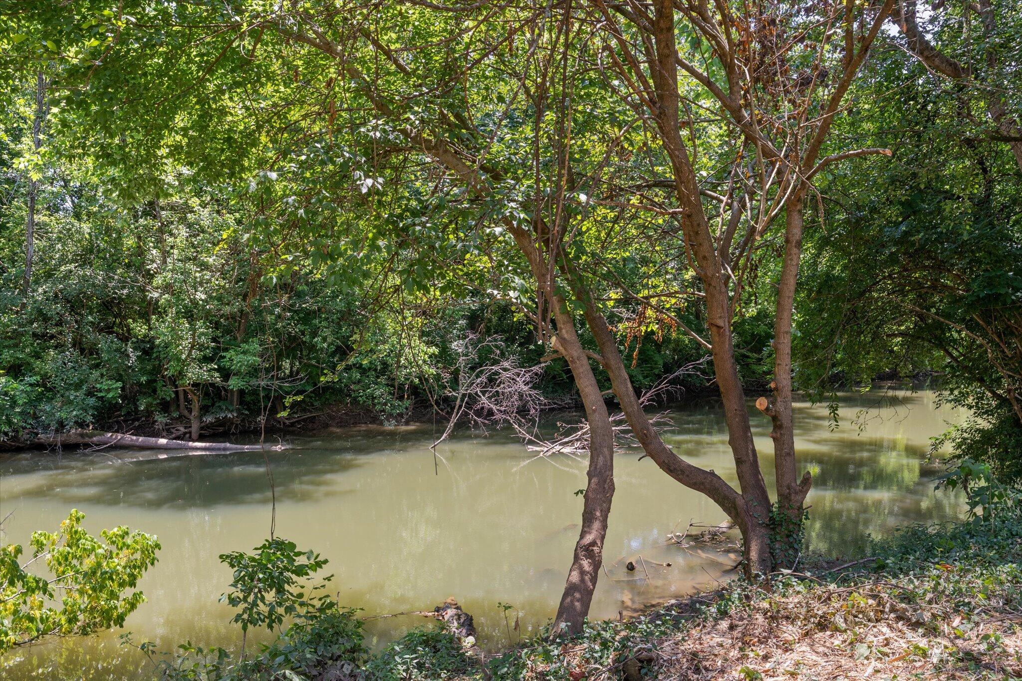 1870 Rio Vista Drive