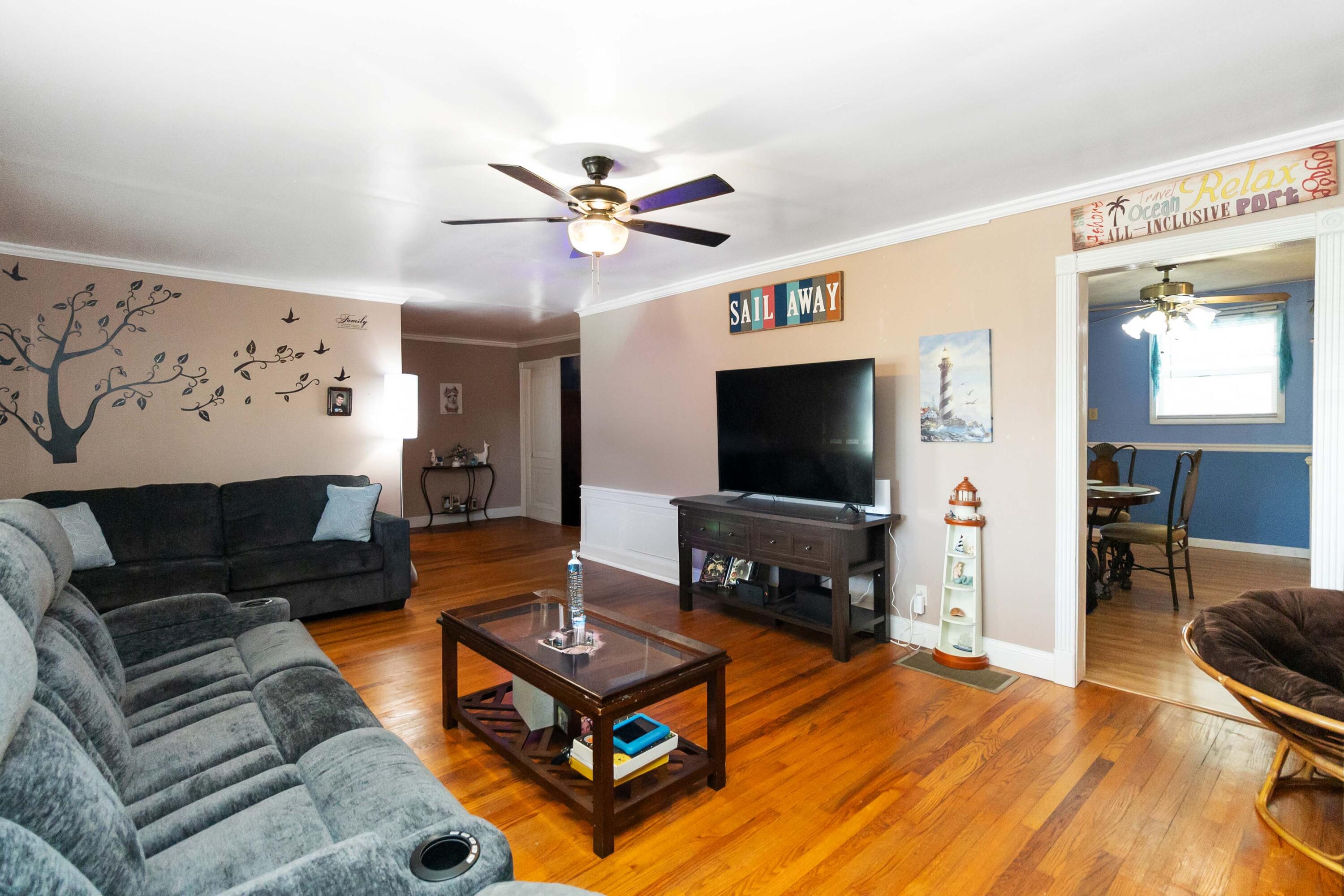 1015 Old Waitsboro Road