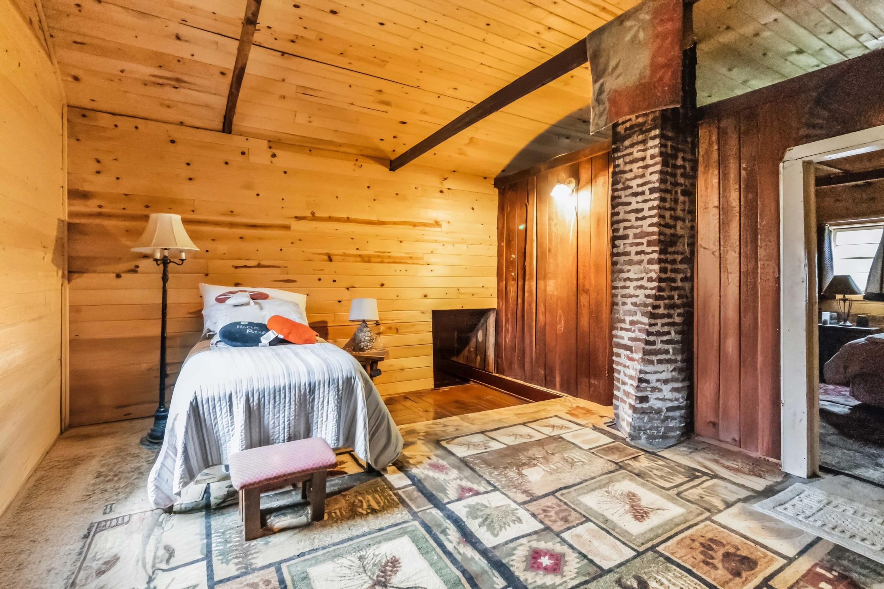 1666 Pointer Creek Road