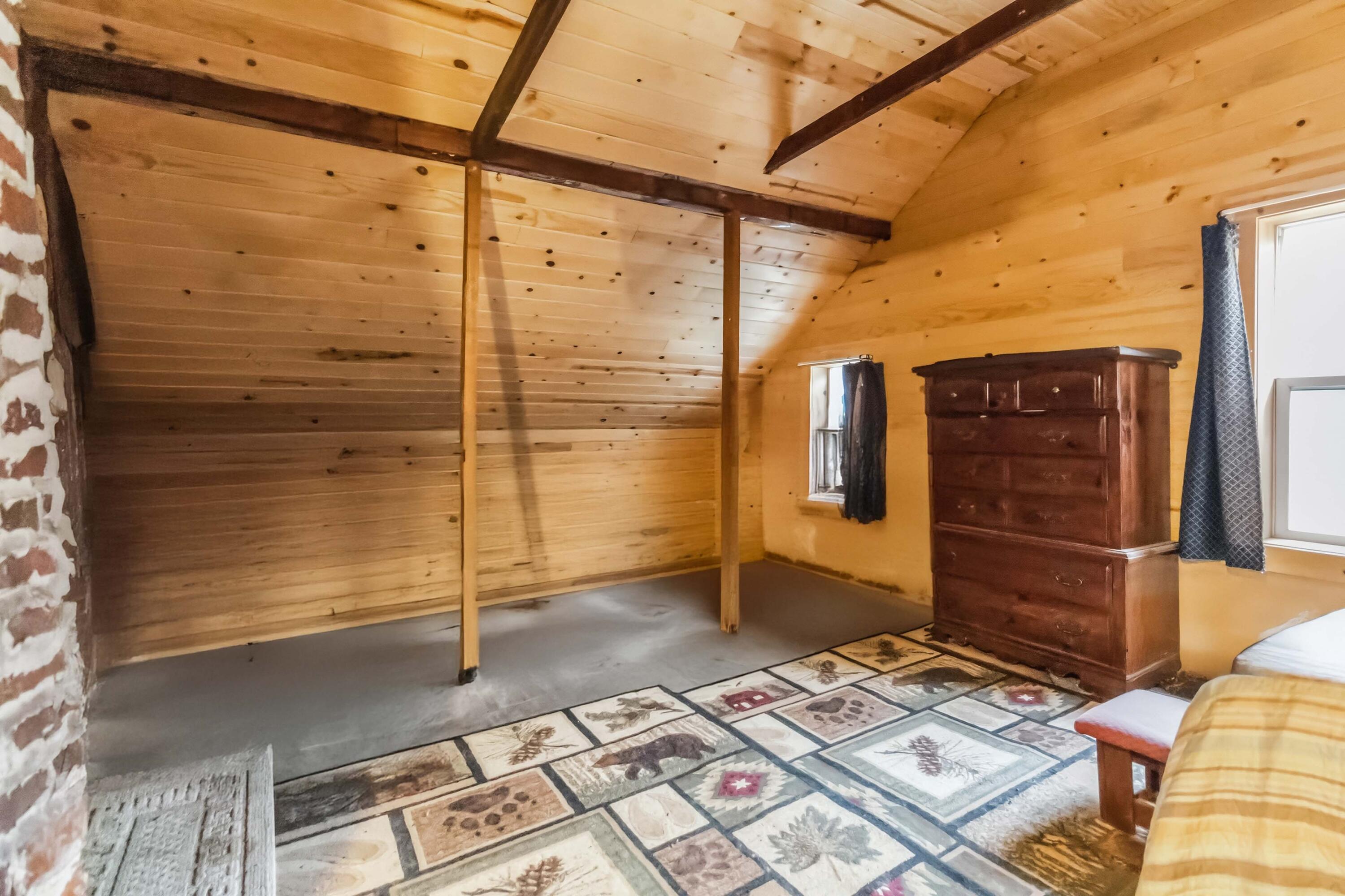 1666 Pointer Creek Road