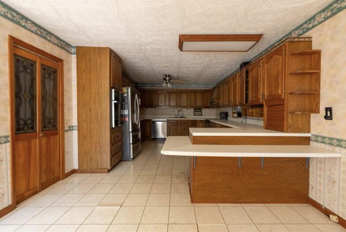 939 Right Fork Island Creek Road