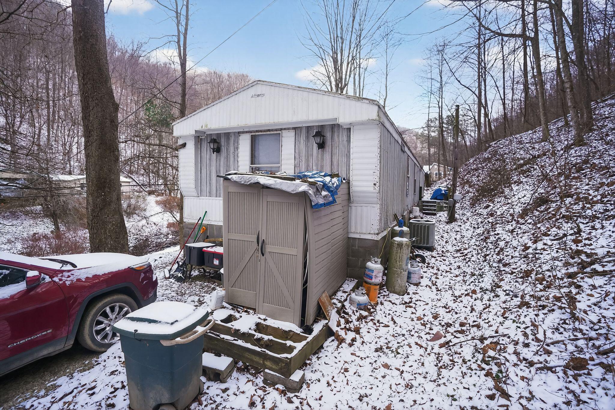 428 Kelly Fork Road