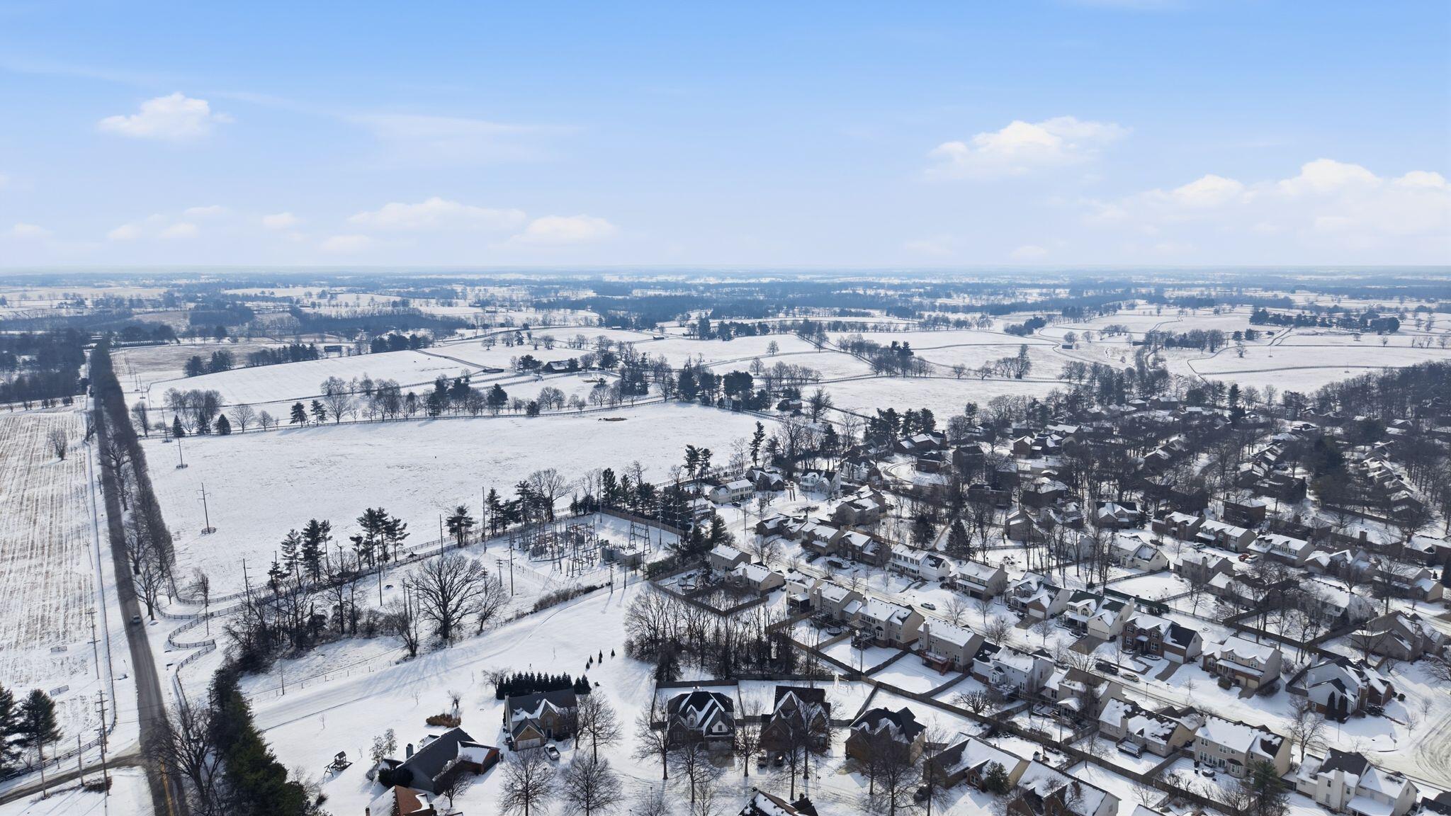 2371 Hartland Parkside Drive