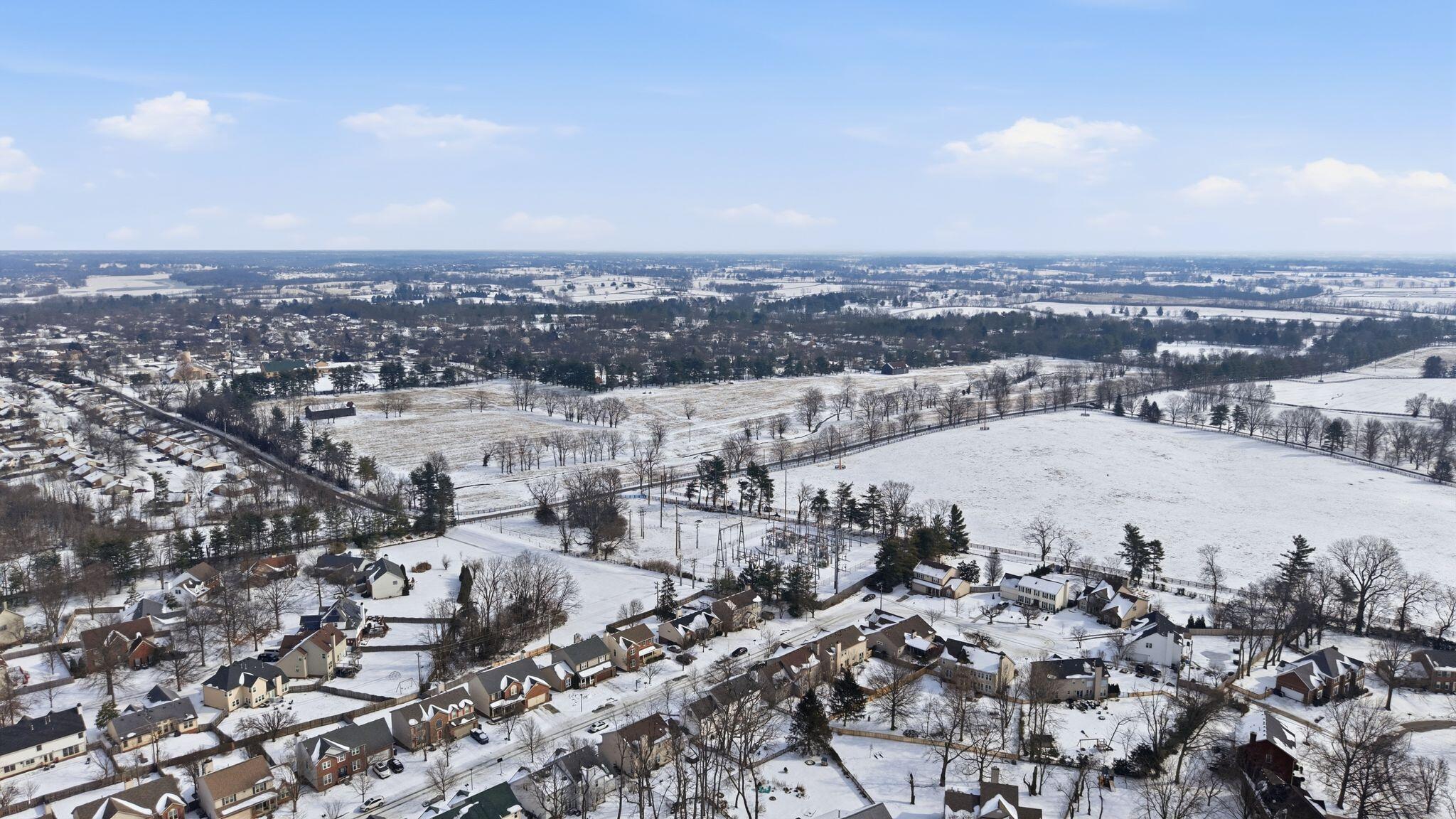 2371 Hartland Parkside Drive