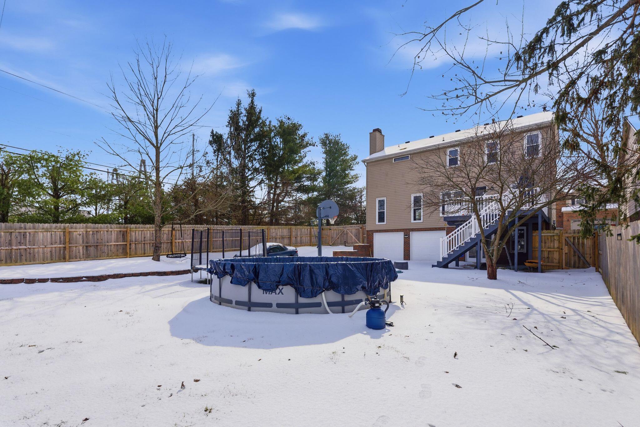 2371 Hartland Parkside Drive