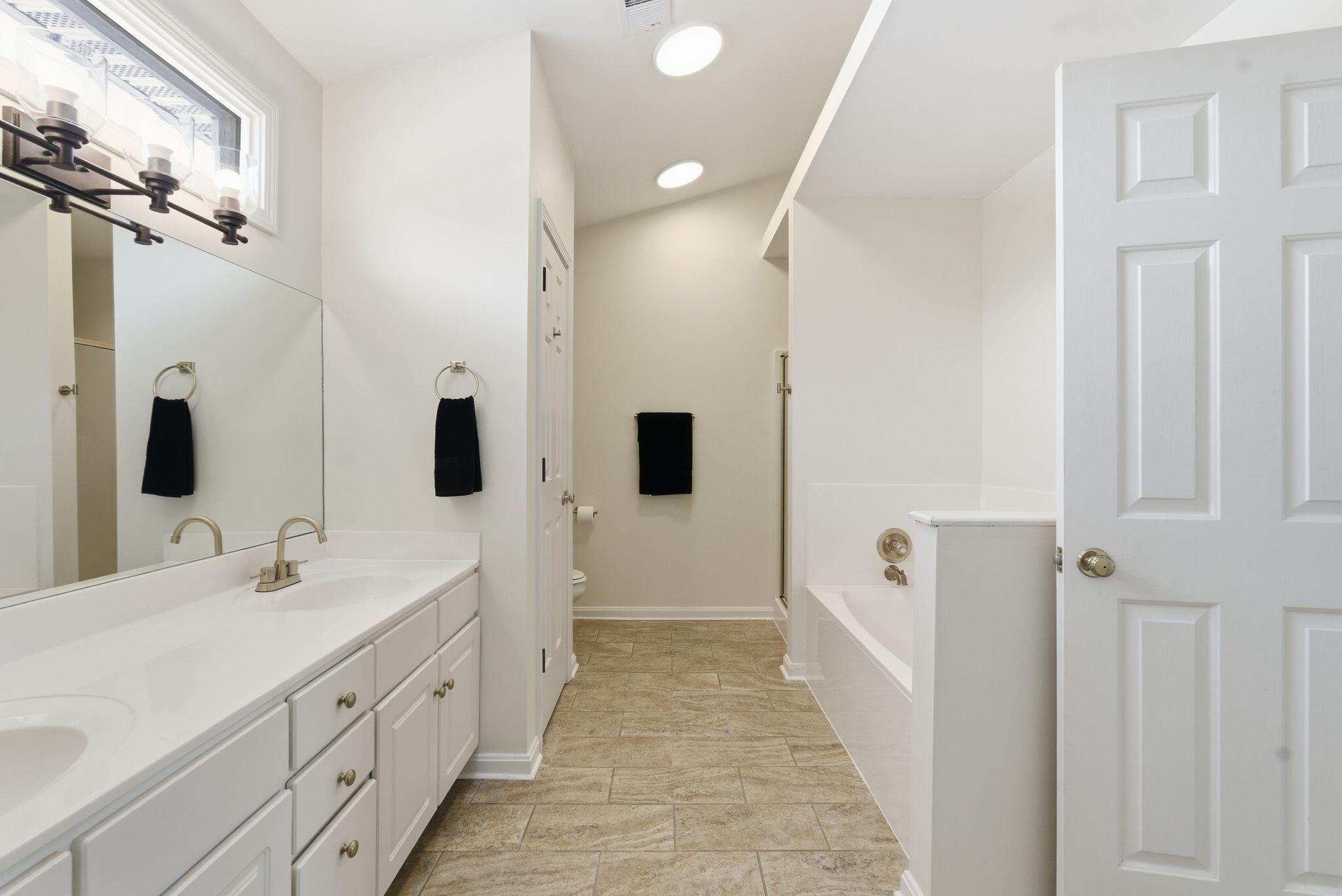 2371 Hartland Parkside Drive