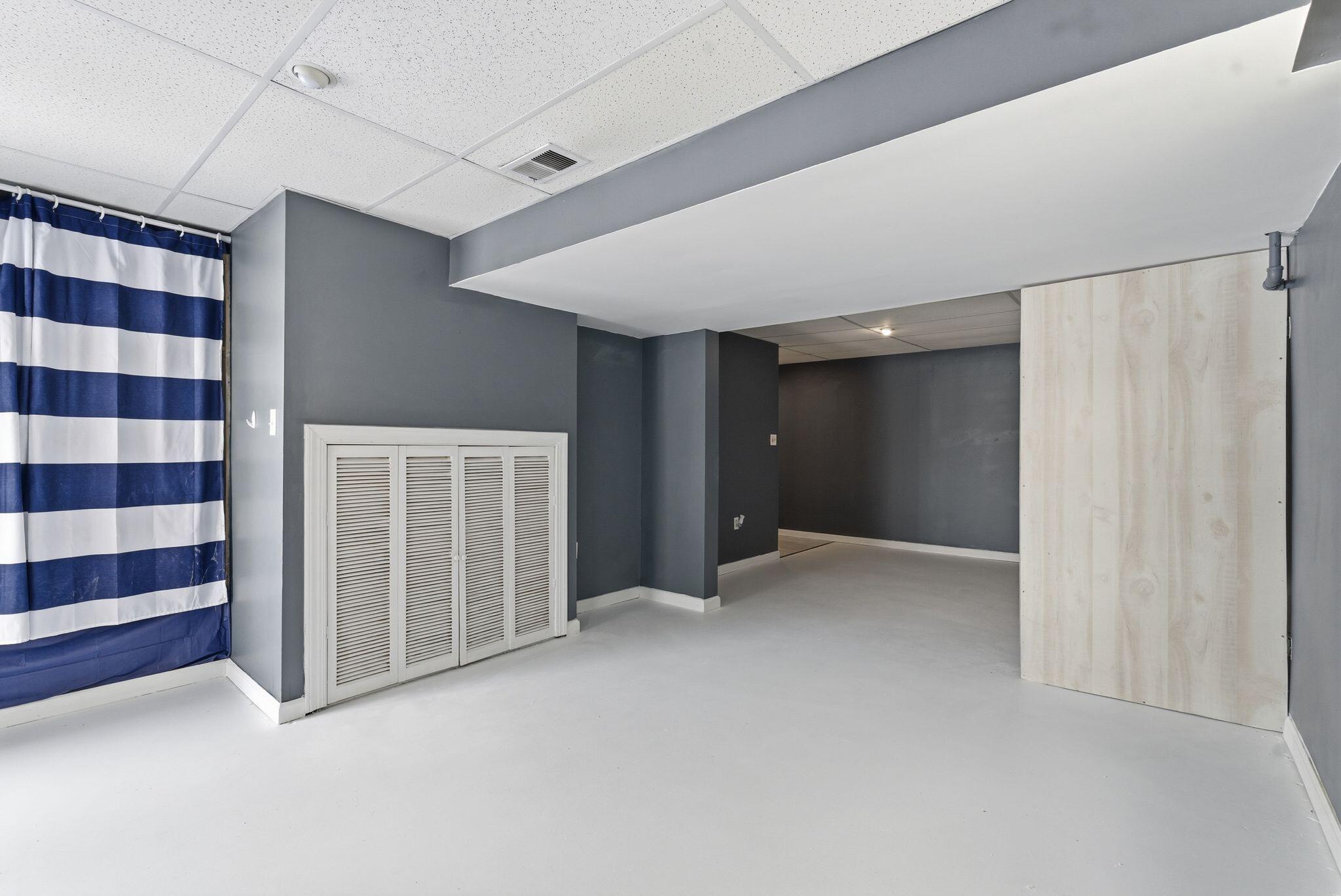 2371 Hartland Parkside Drive