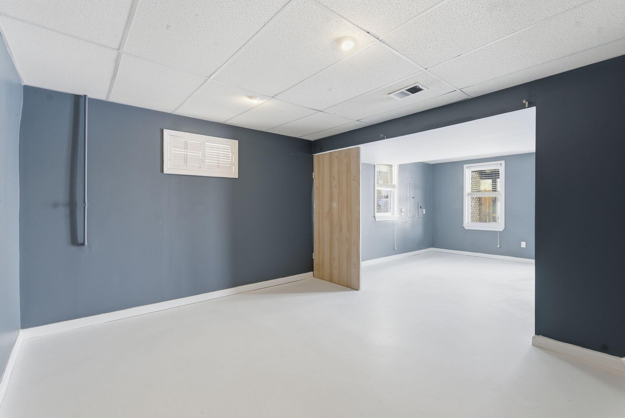 2371 Hartland Parkside Drive