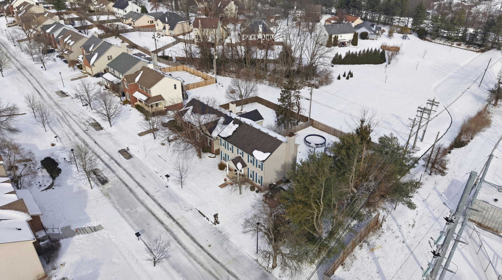 2371 Hartland Parkside Drive