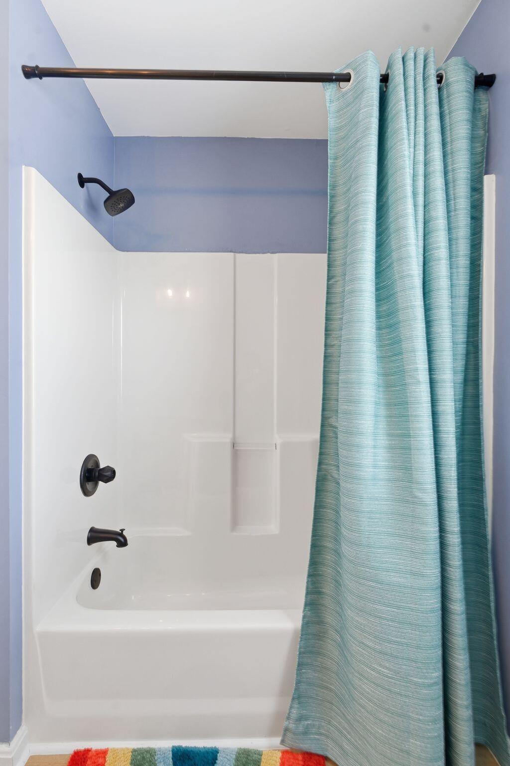 2371 Hartland Parkside Drive