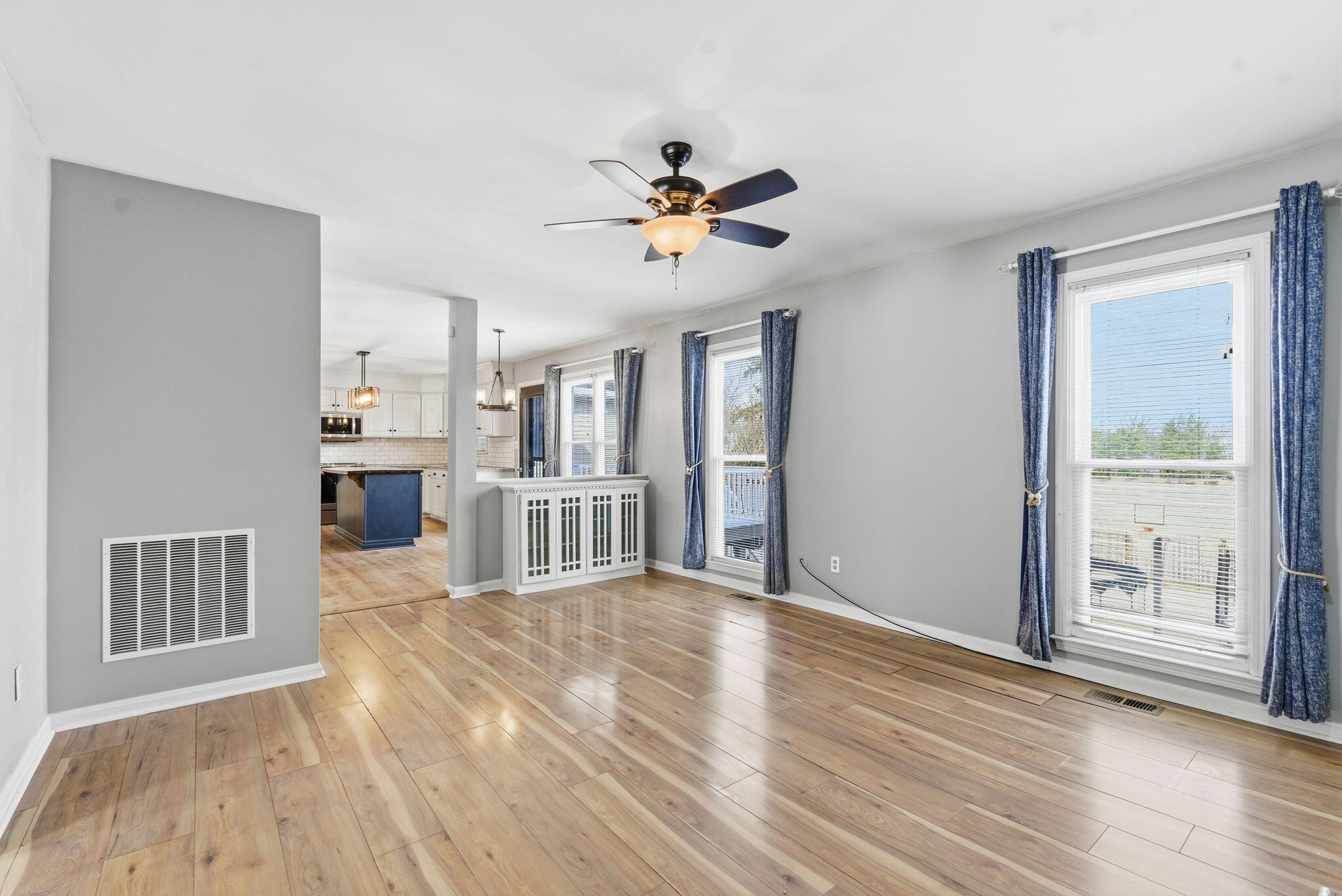 2371 Hartland Parkside Drive