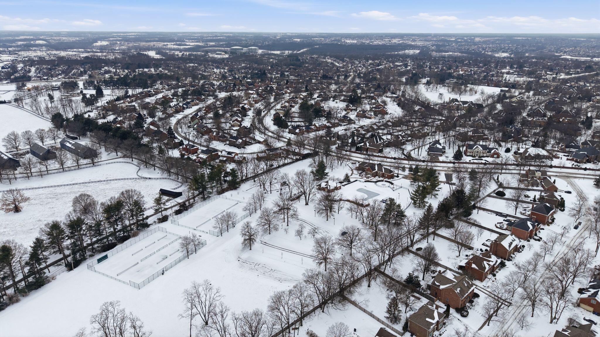 2371 Hartland Parkside Drive