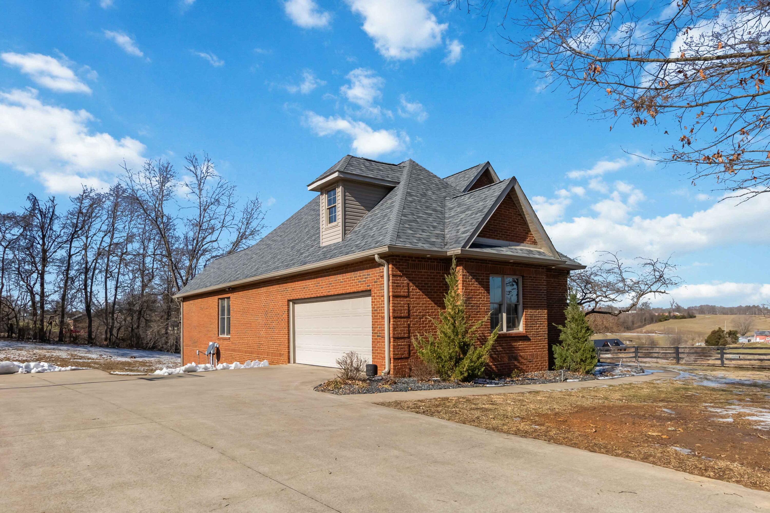 139 Summer Breeze Drive