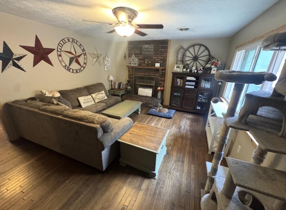 1267 Lower Taulbee Fork Road