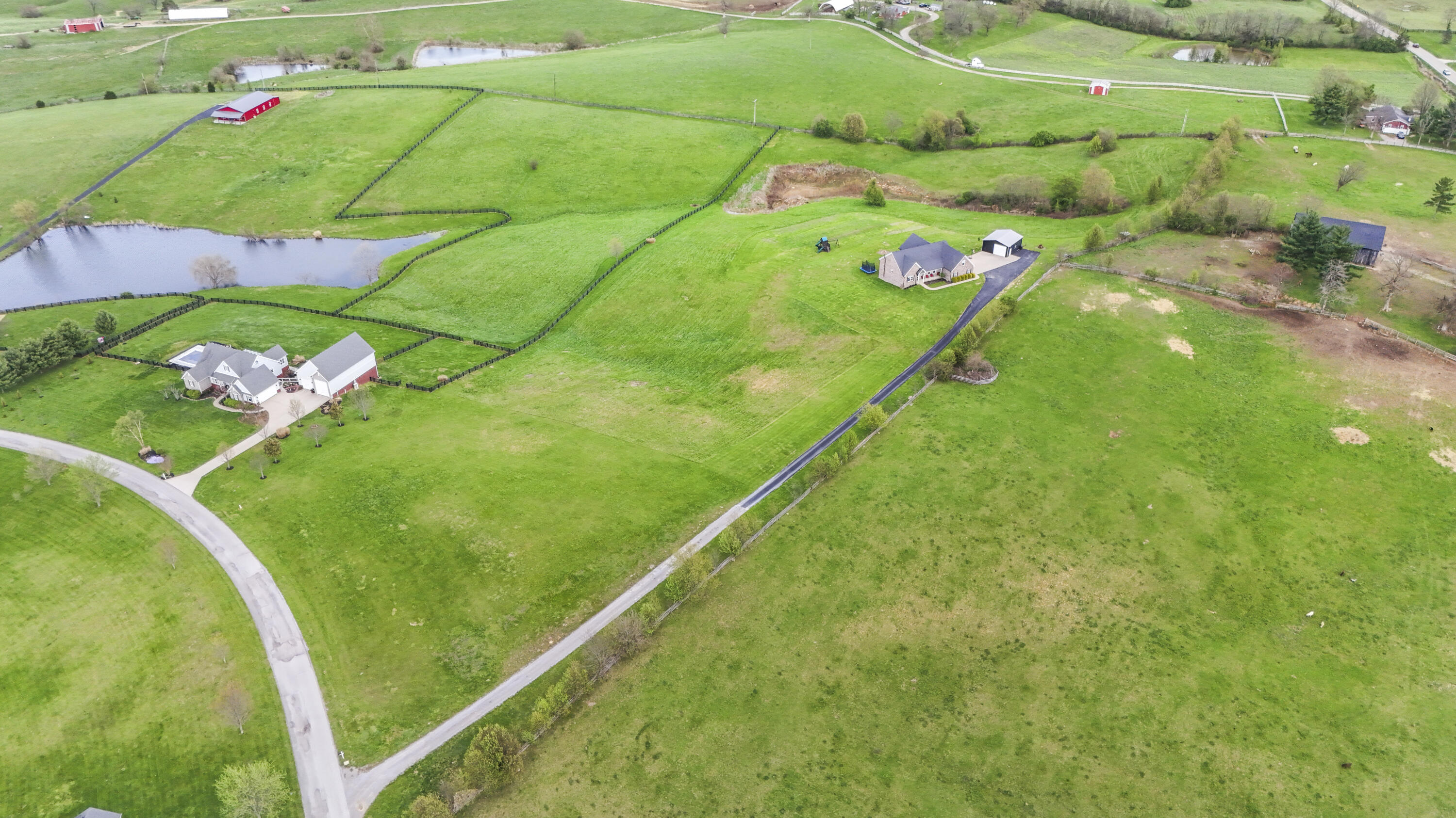 112 Fairfield Farm Road