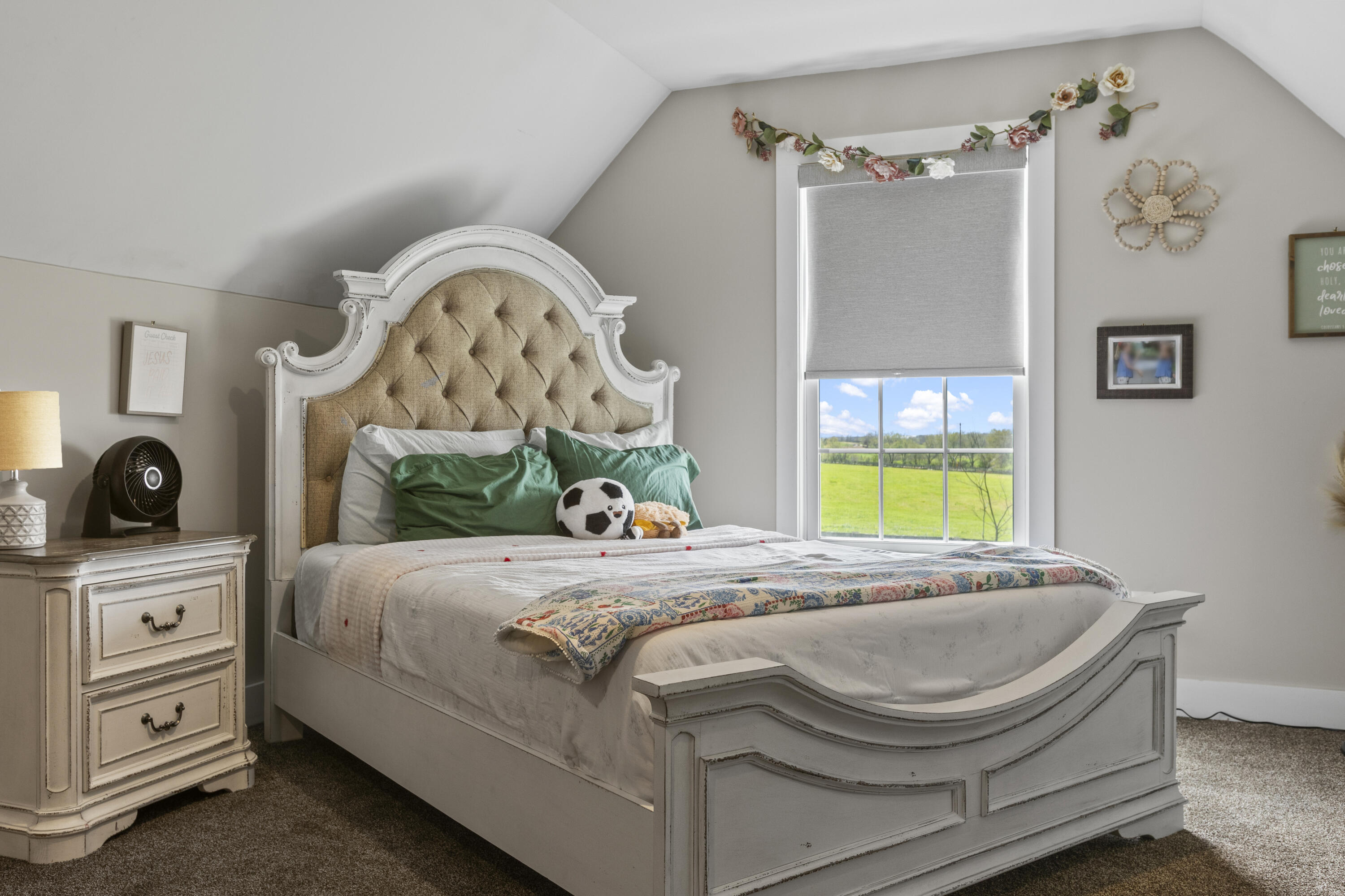 112 Fairfield Farm Road