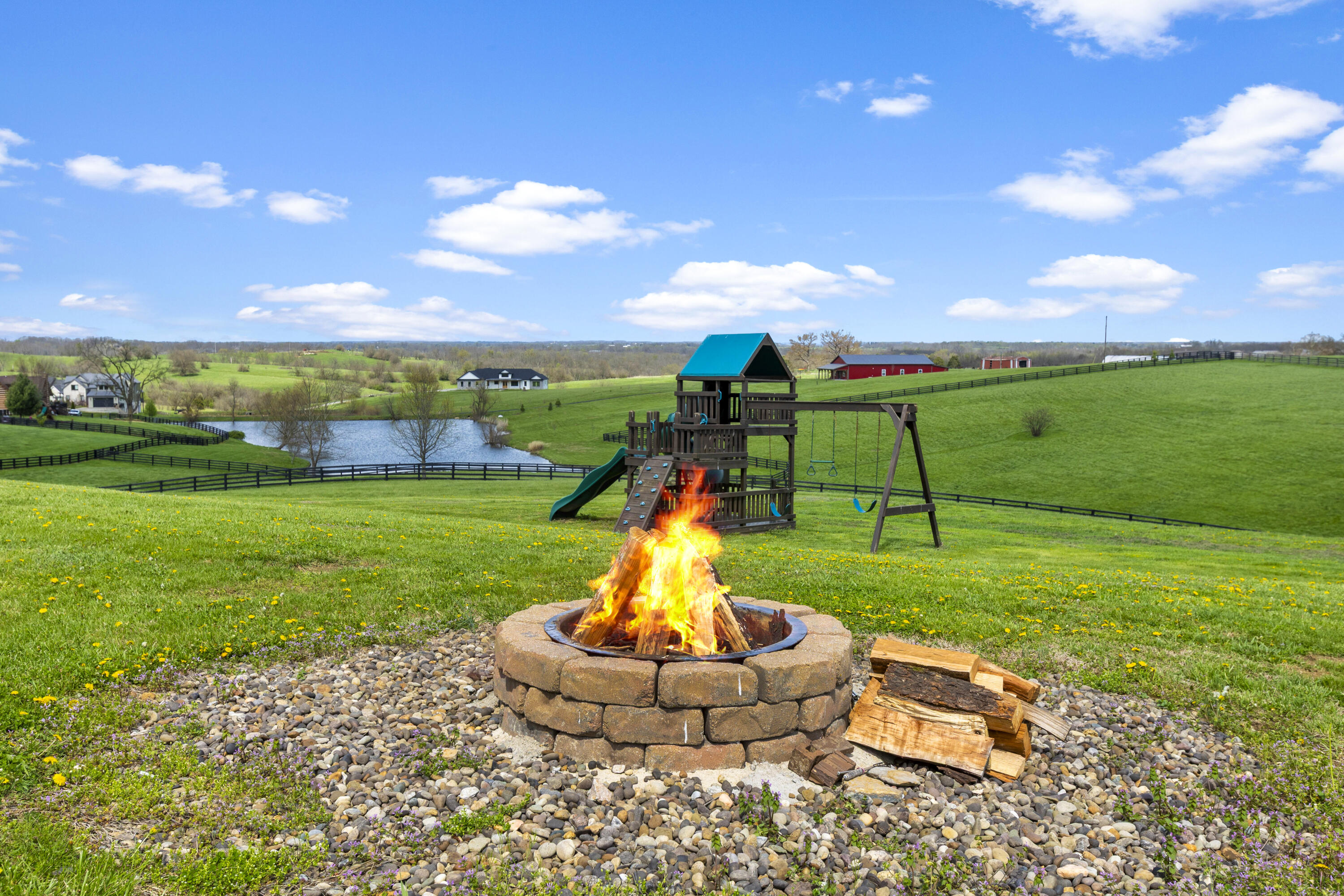 112 Fairfield Farm Road