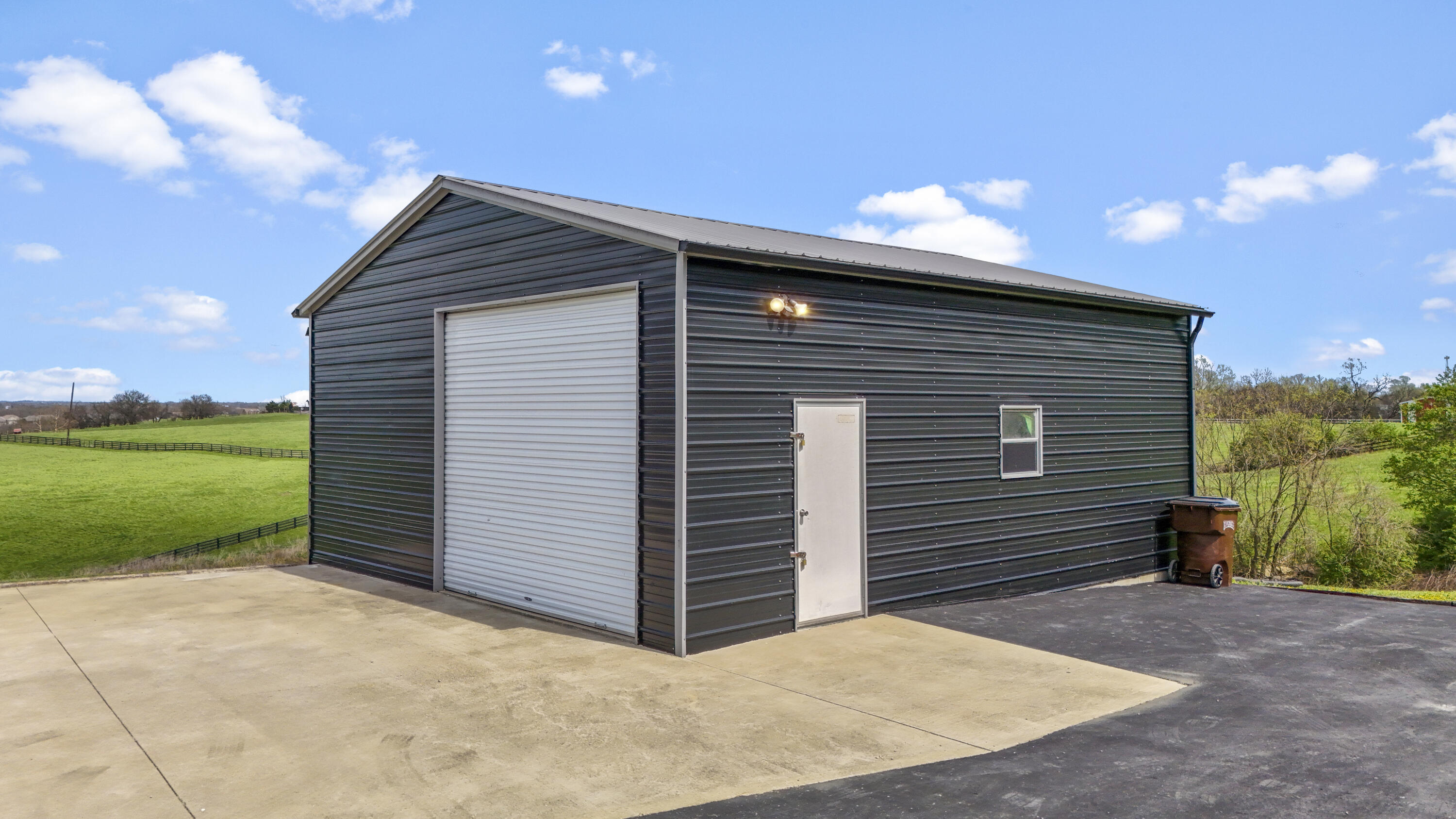 112 Fairfield Farm Road