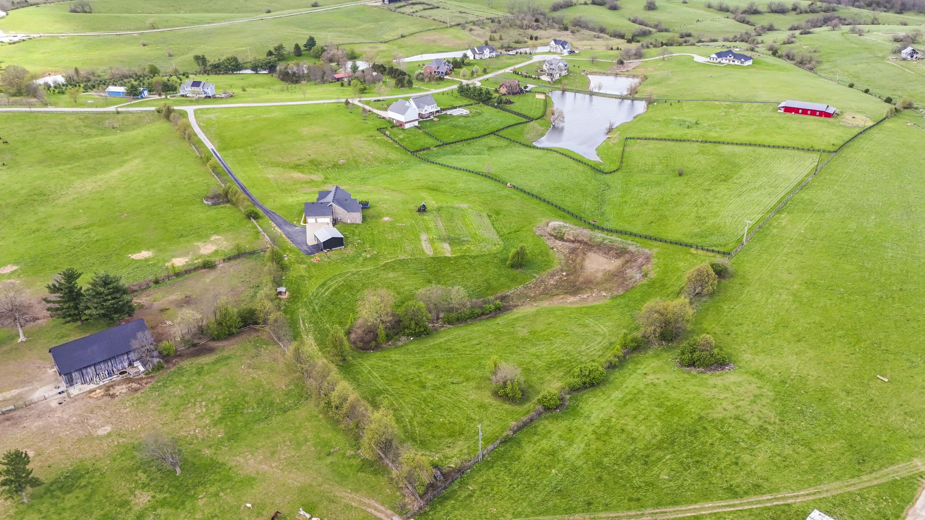 112 Fairfield Farm Road