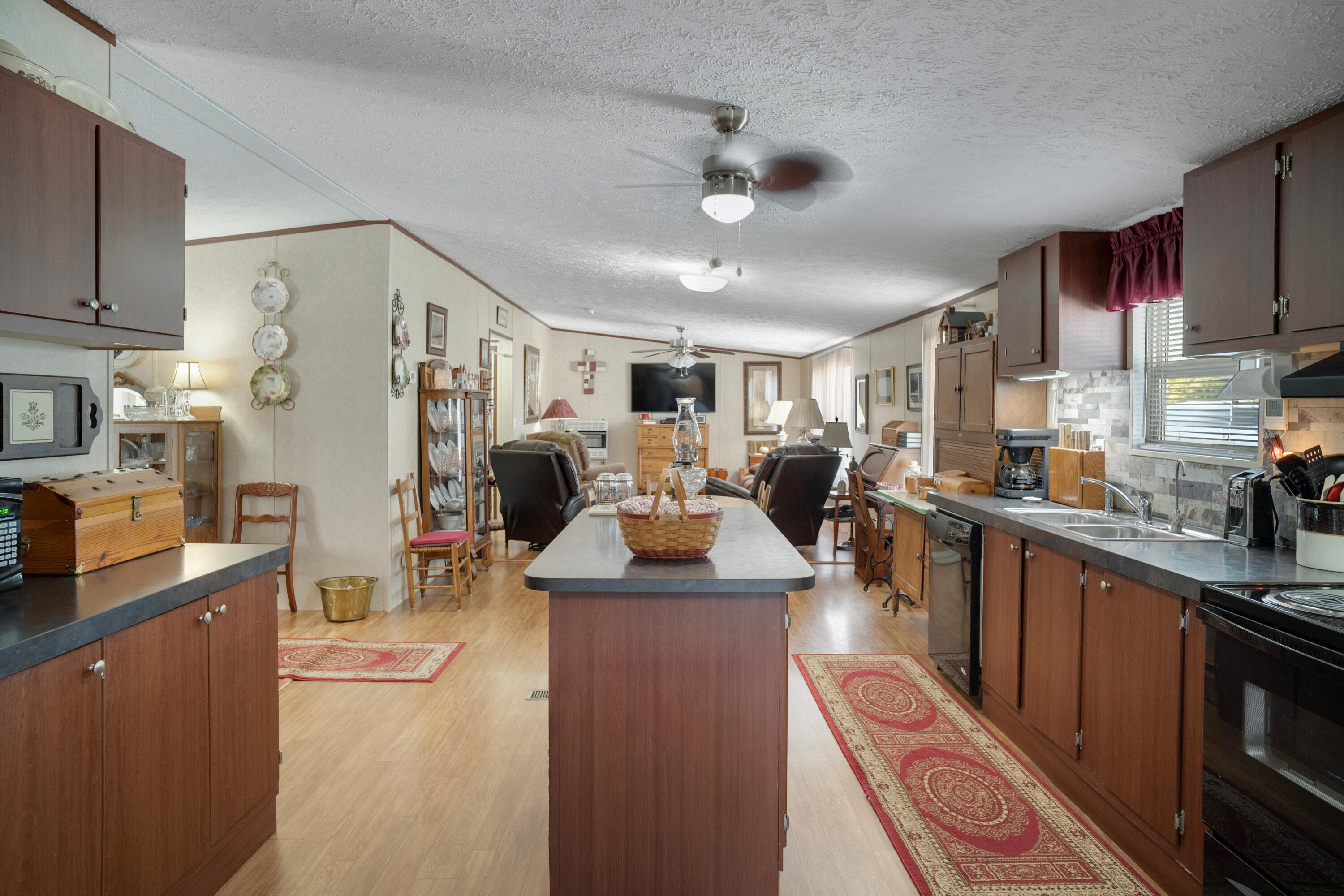 378 Cheyenne Road