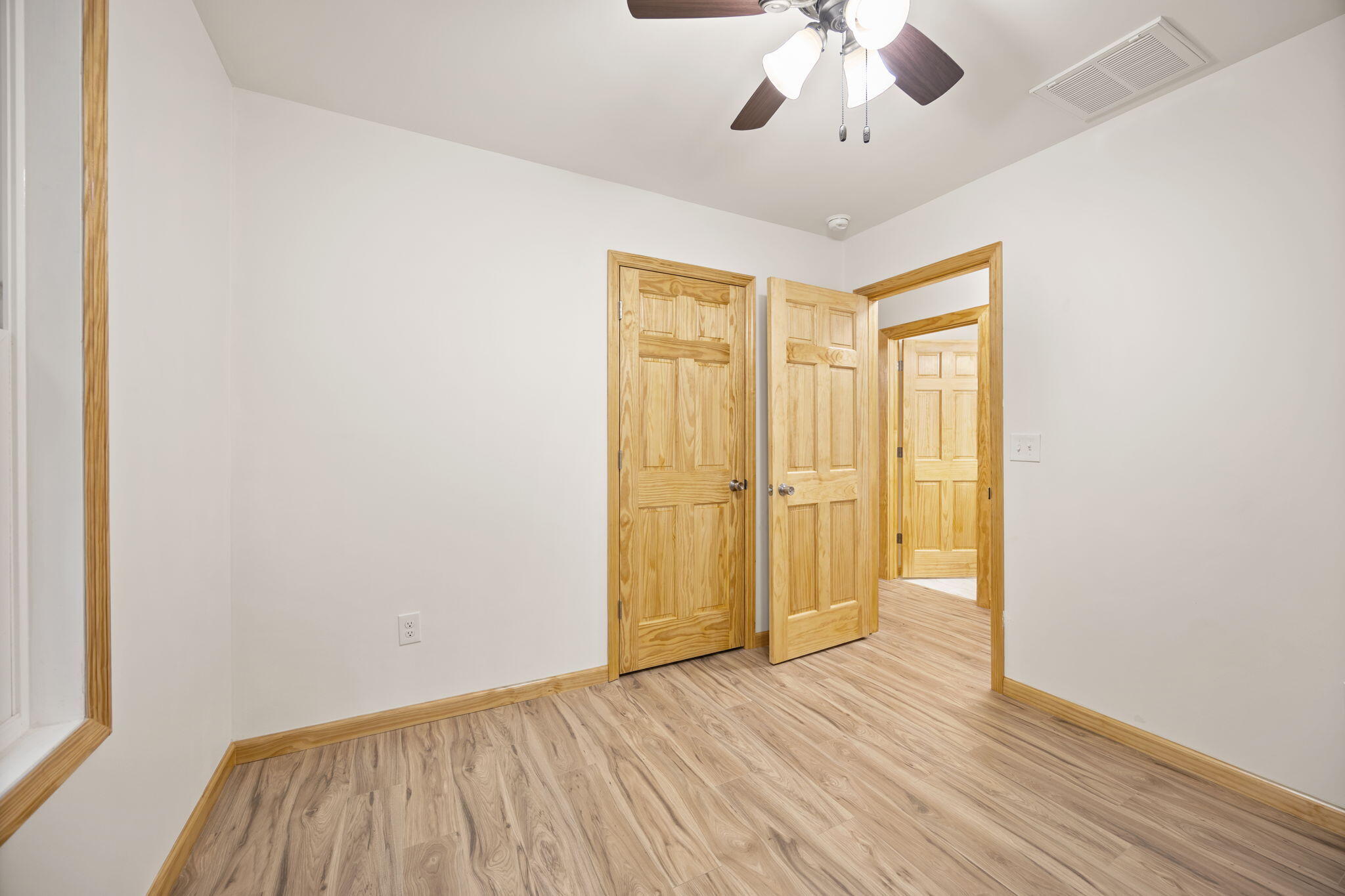 77 Grayson Lane