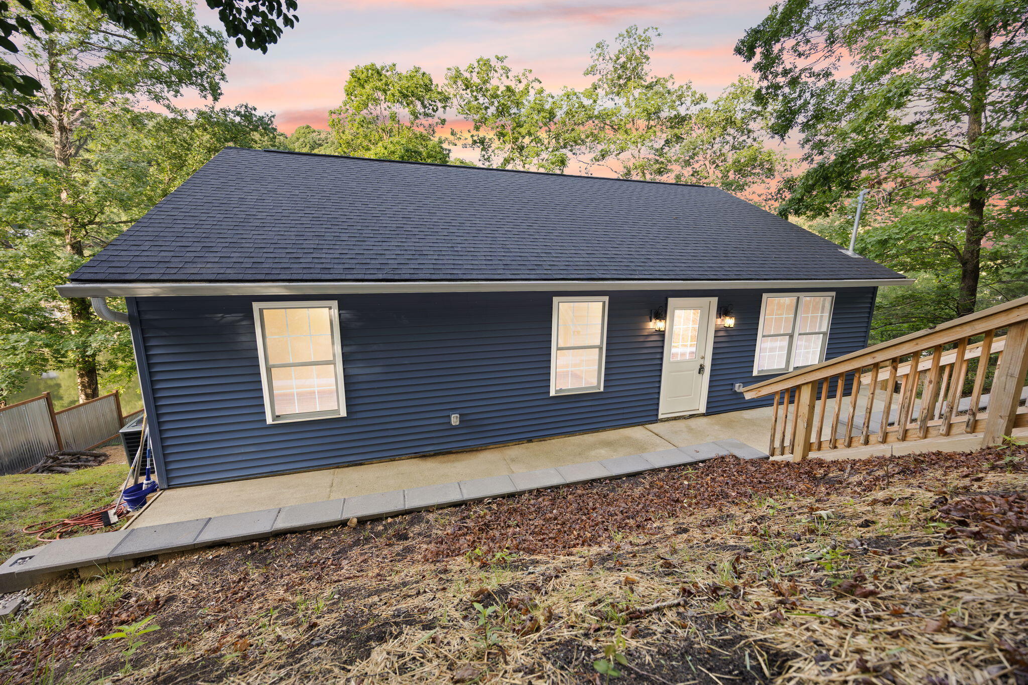 77 Grayson Lane