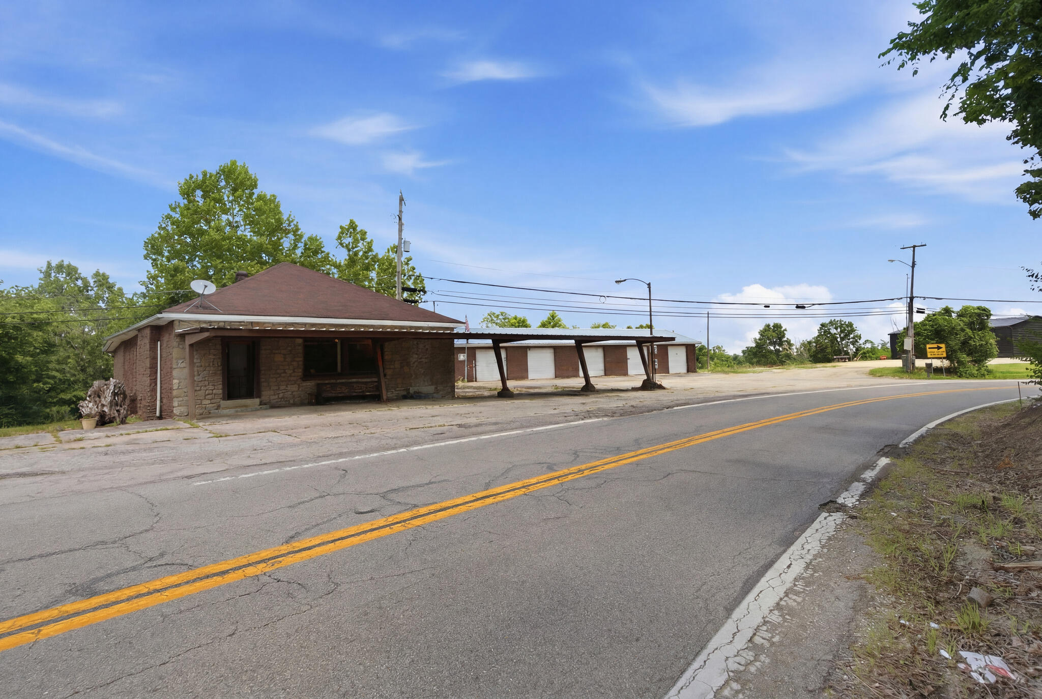 2590 Bald Knob Road