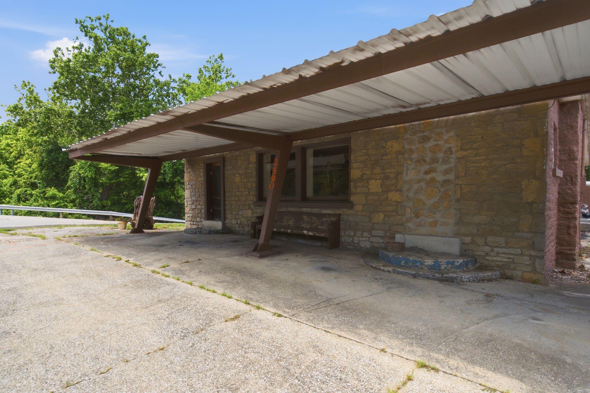 2590 Bald Knob Road