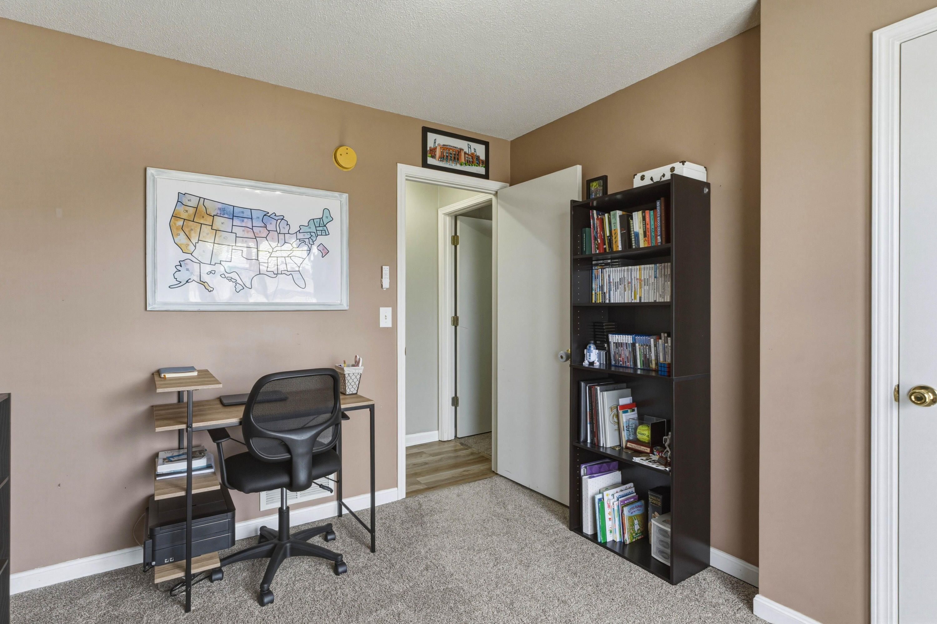 1215 Williamsburg Drive
