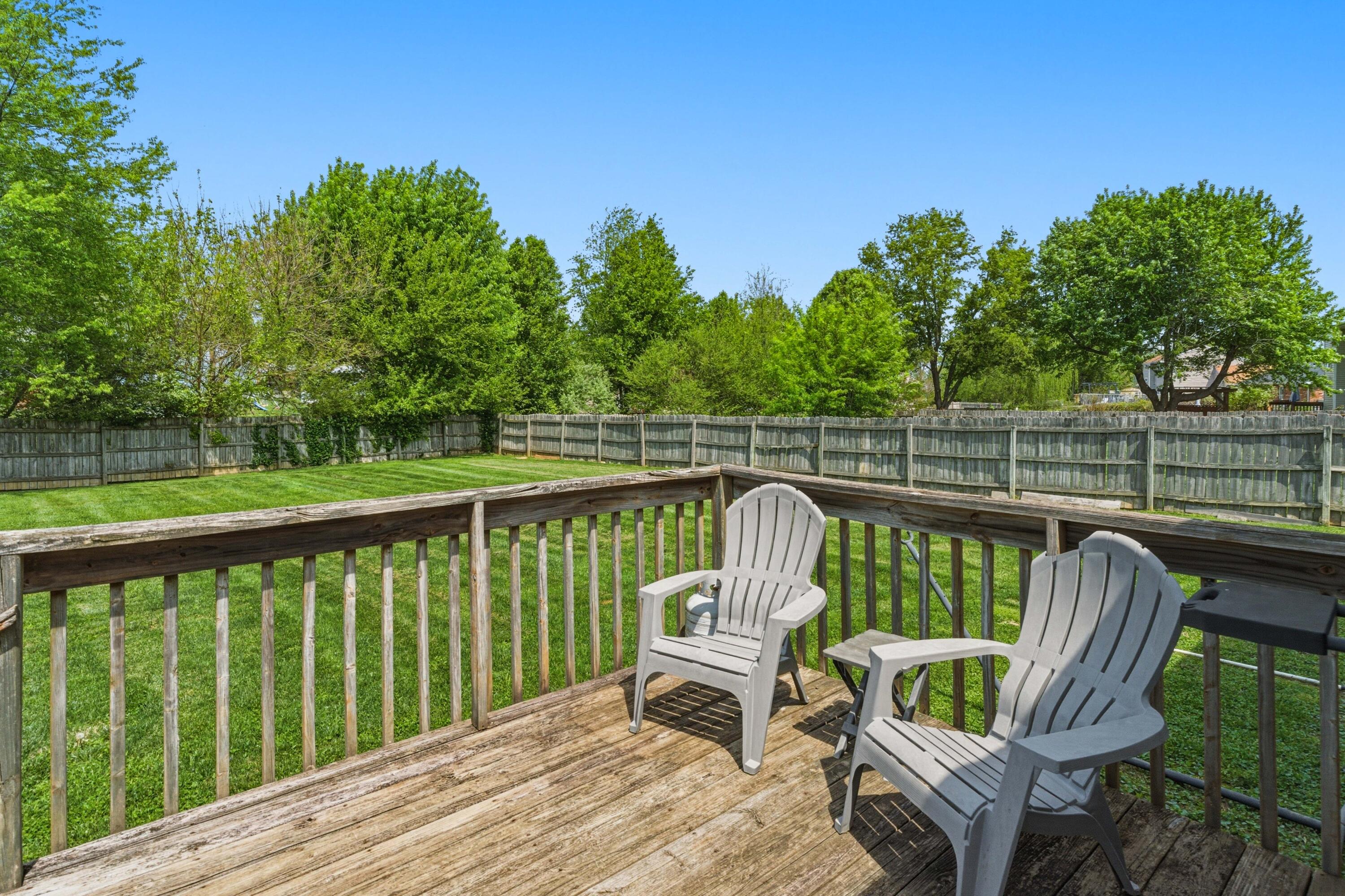 1215 Williamsburg Drive
