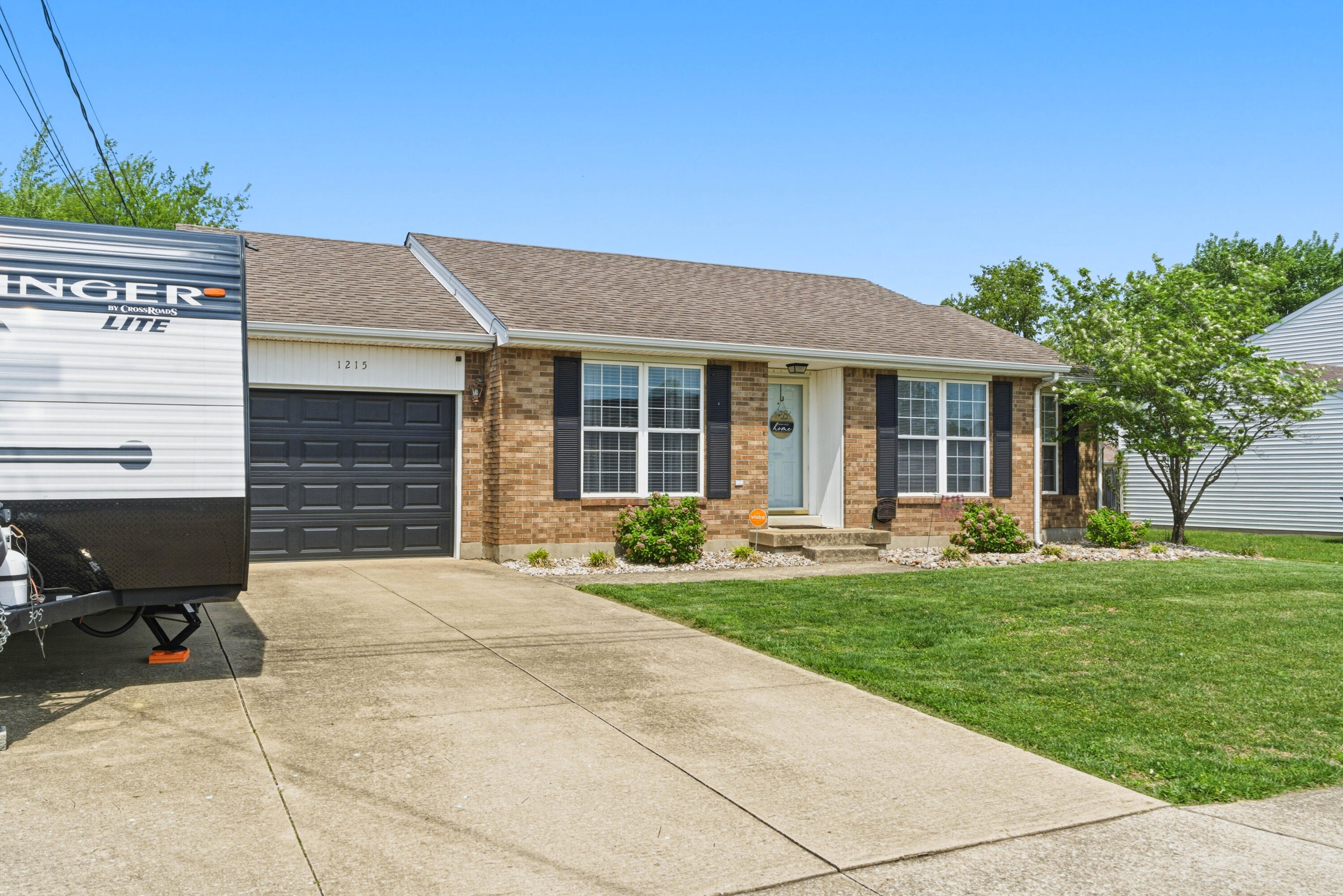 1215 Williamsburg Drive