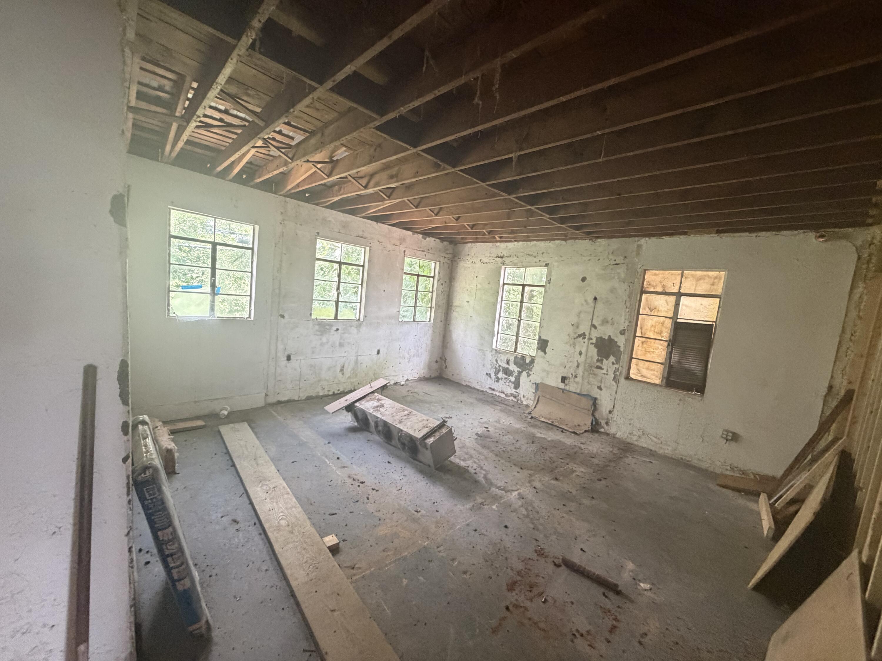 630 Versailles Road