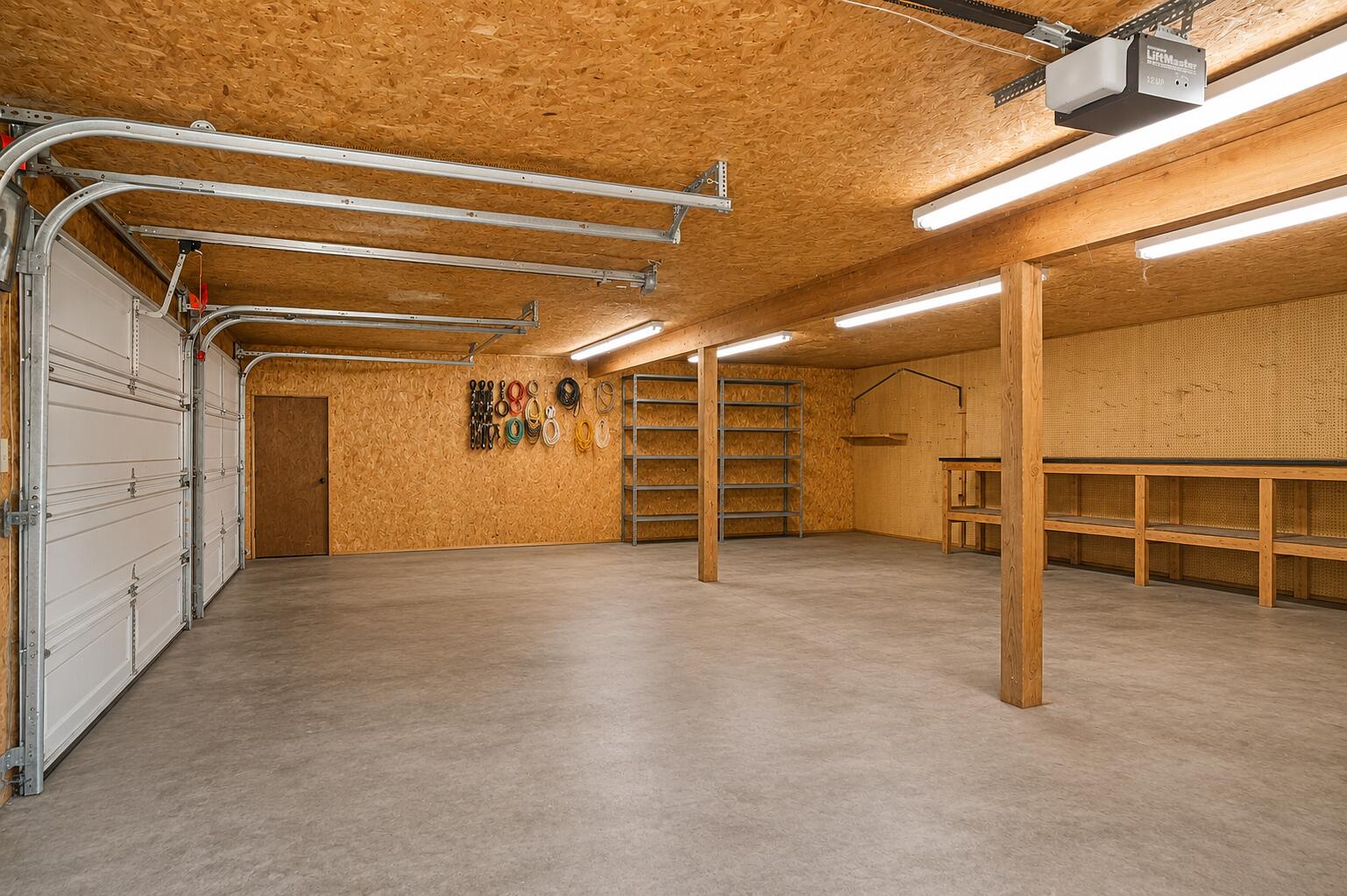 1332 Buckhorn Trail