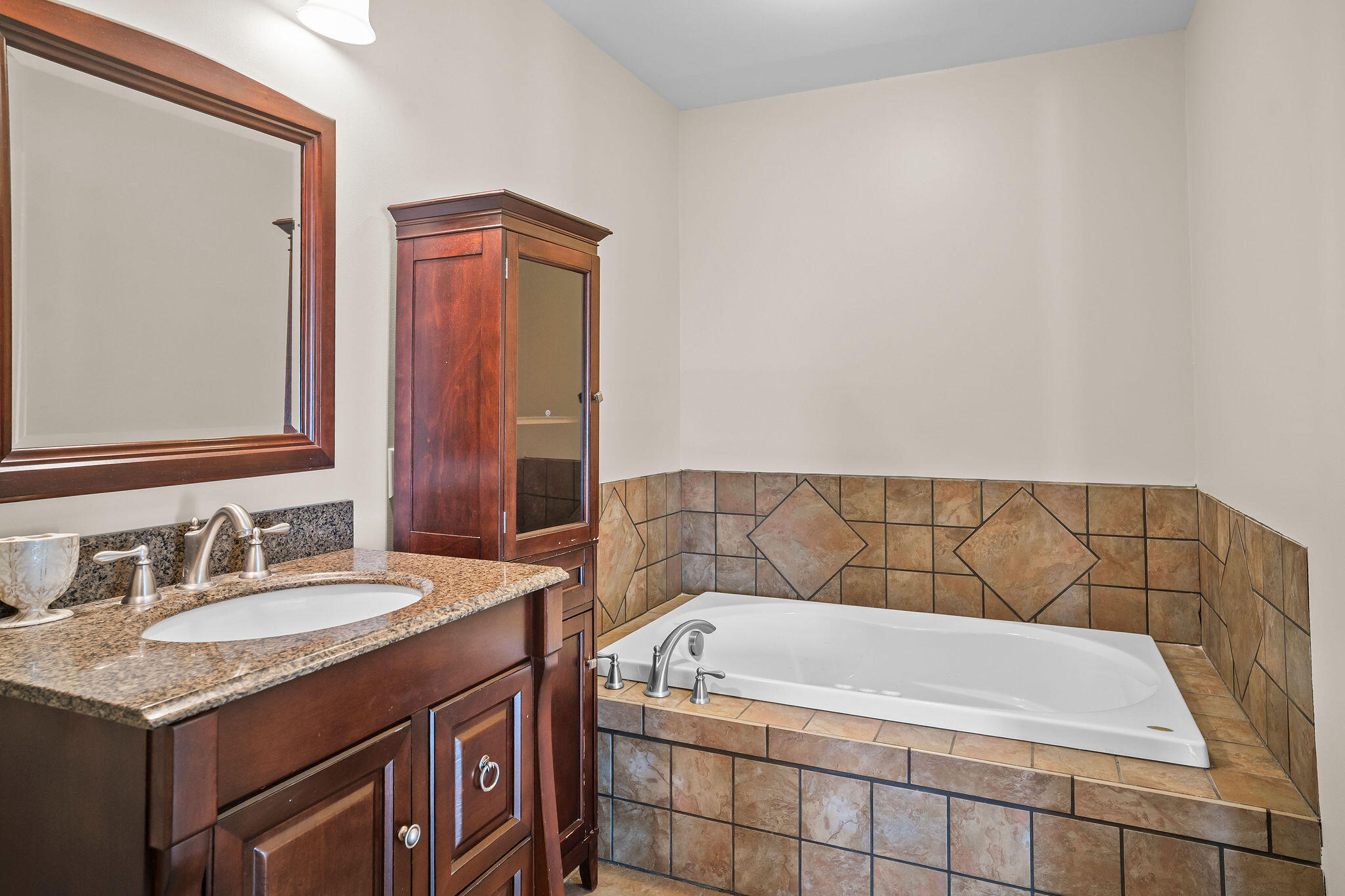 1332 Buckhorn Trail