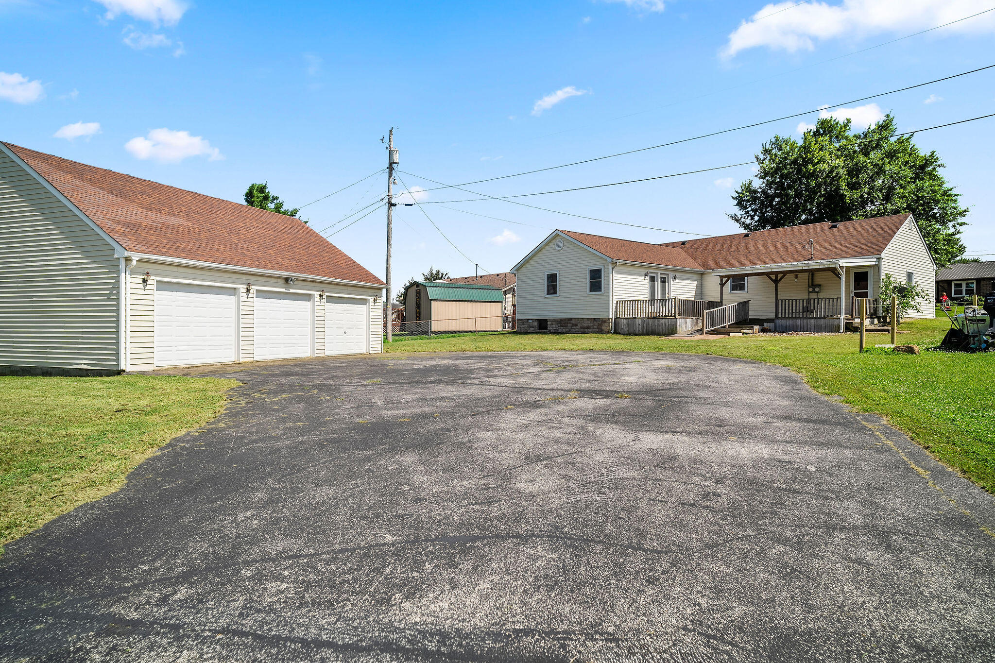 1332 Buckhorn Trail