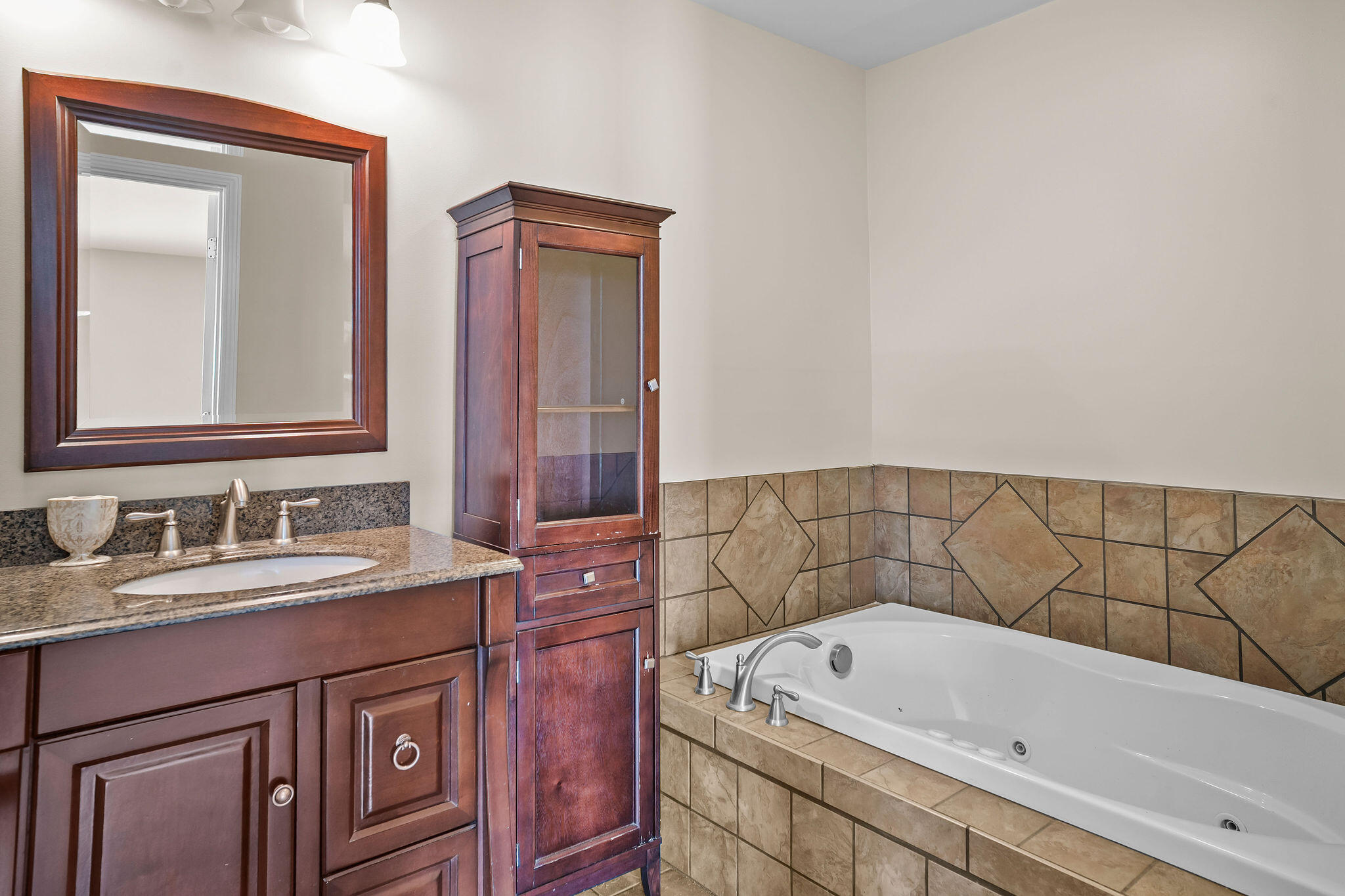 1332 Buckhorn Trail