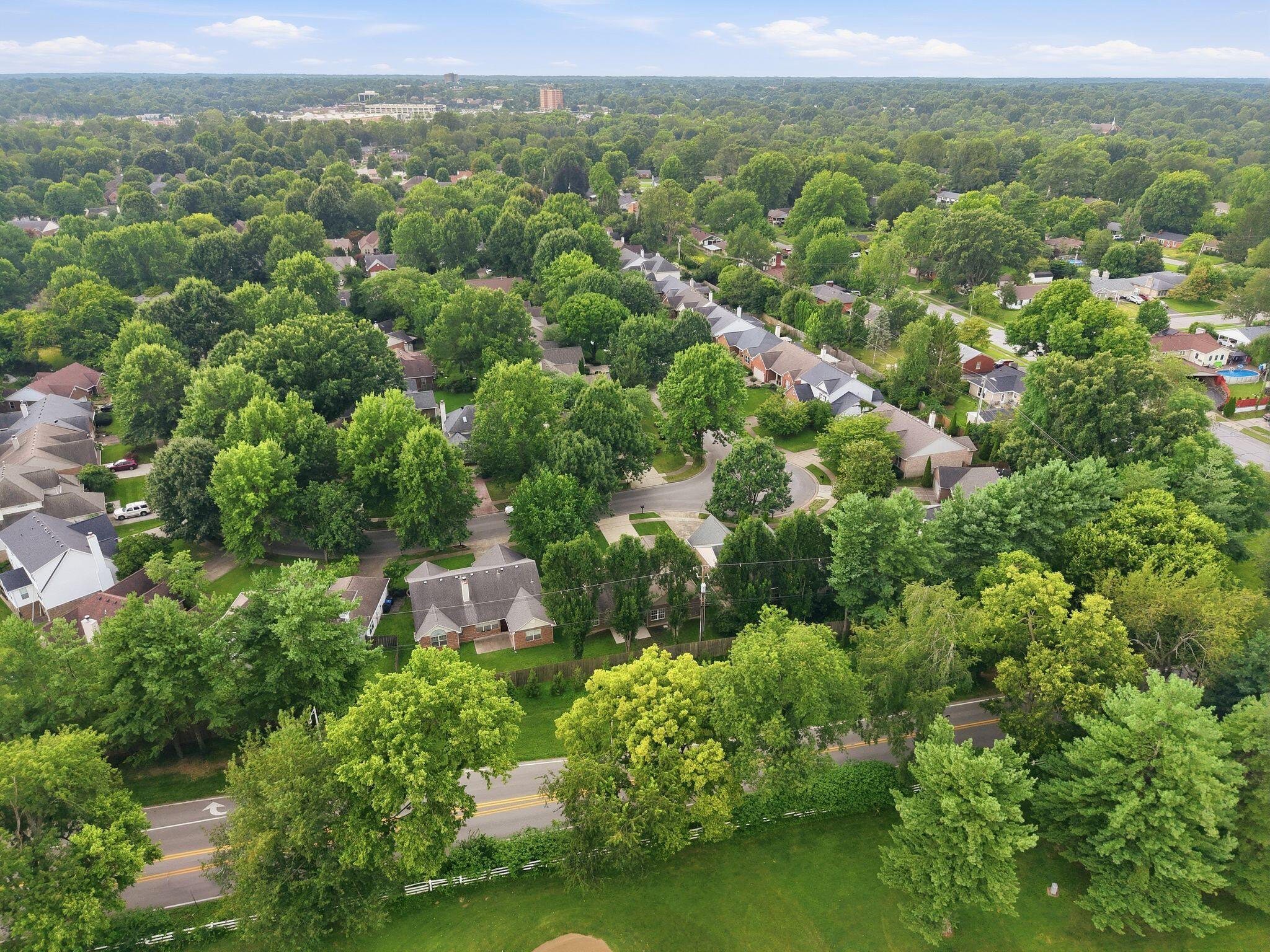 1737 Headley Green