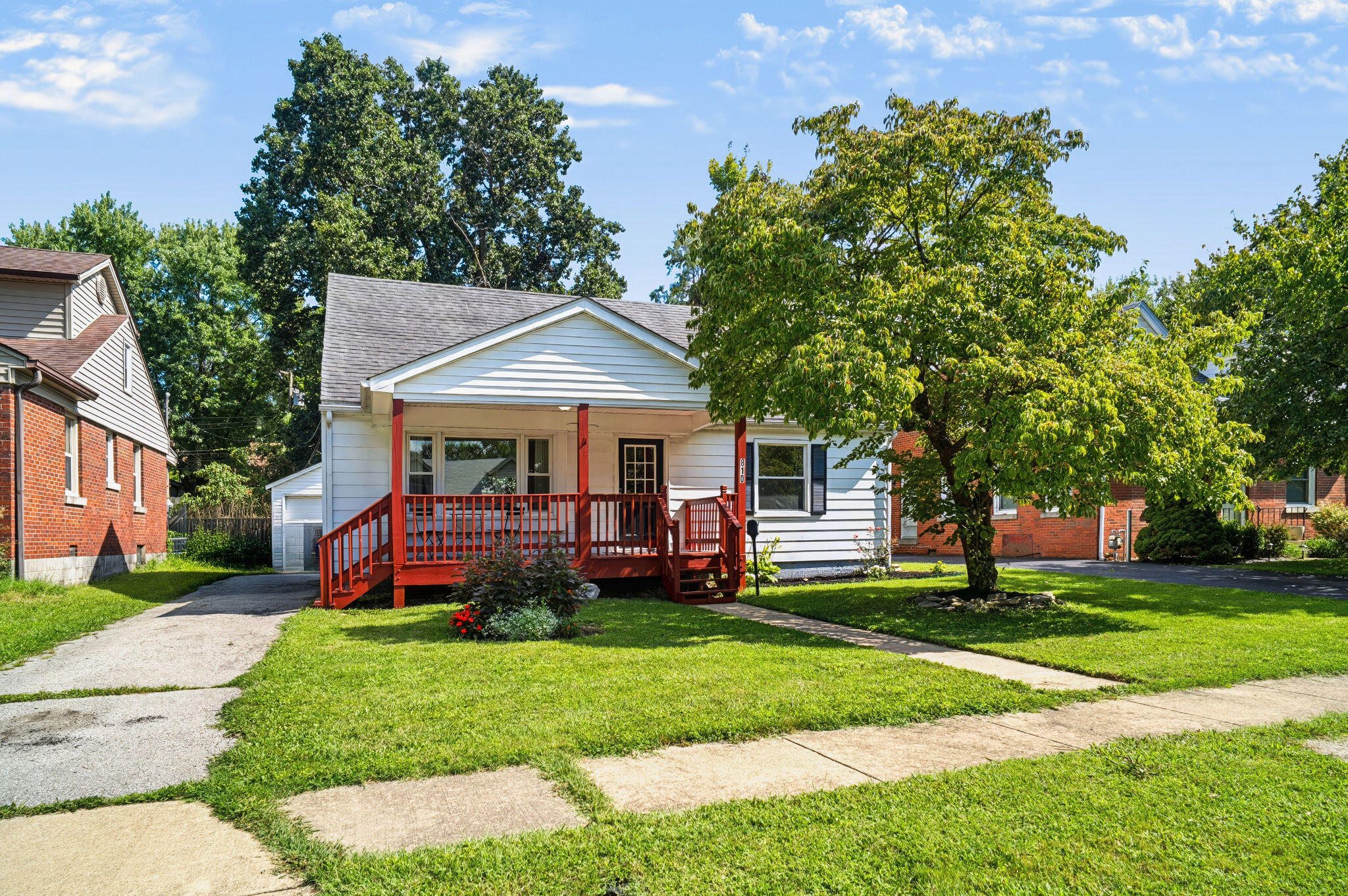 810 Marcellus Drive