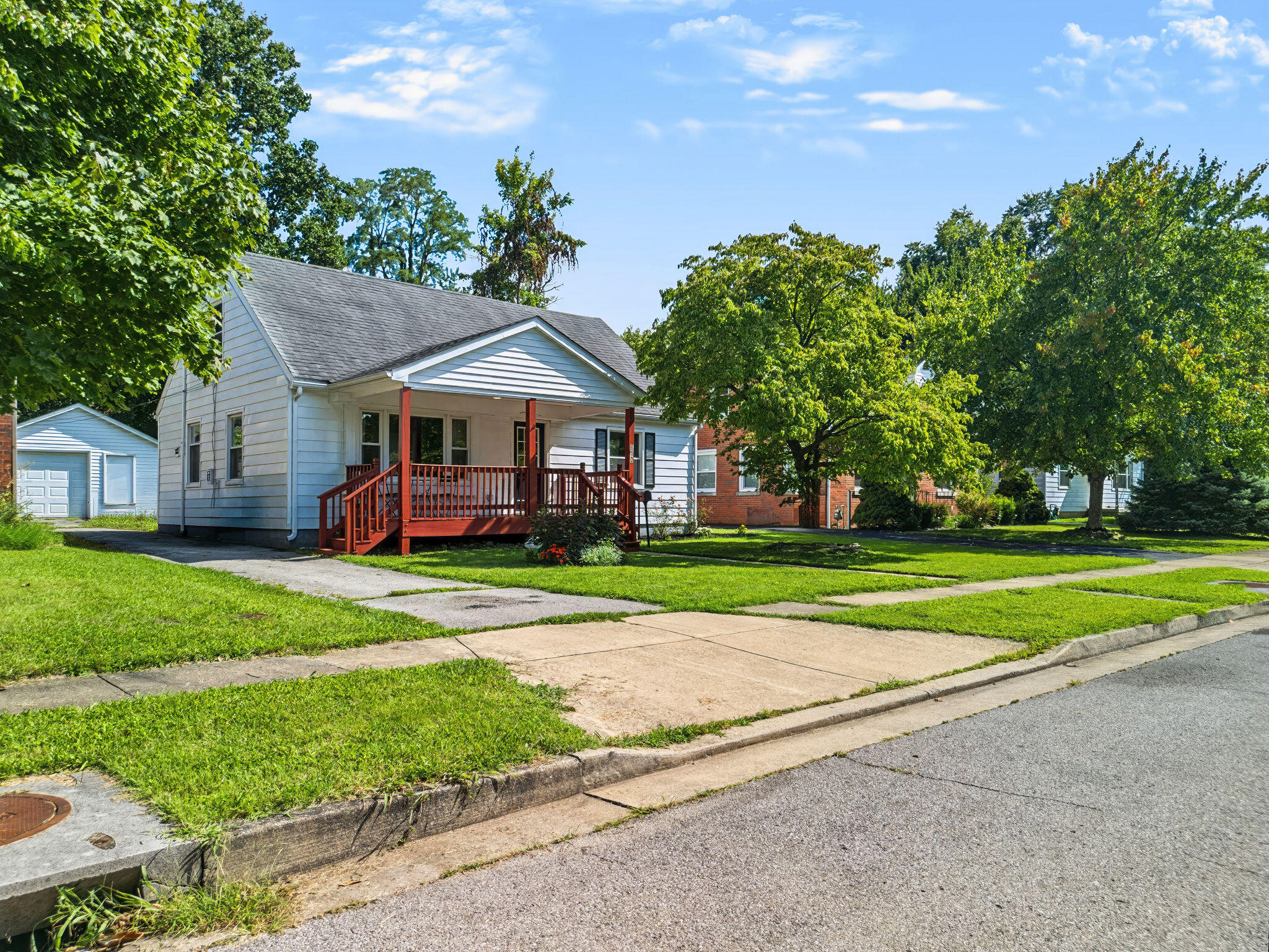 810 Marcellus Drive