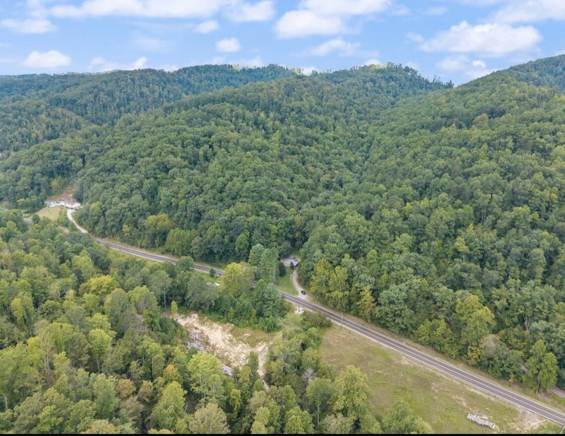 6026 6026 State Highway 221